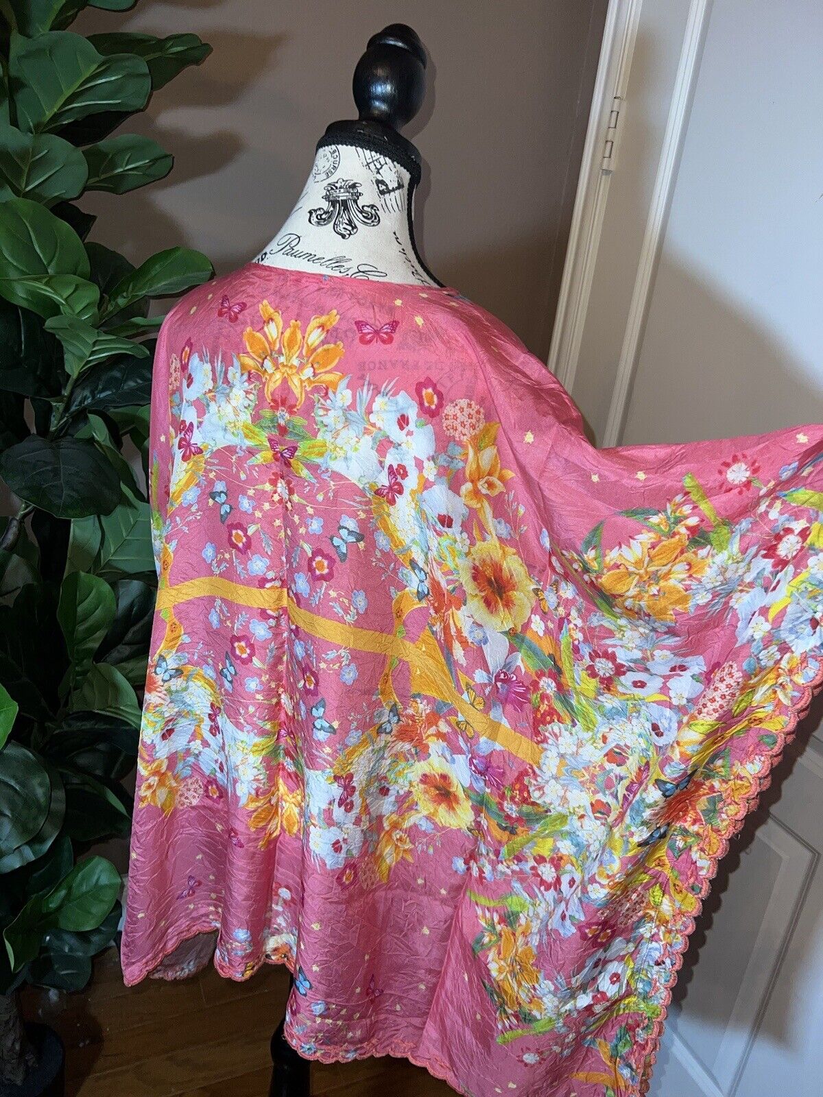 Johnny Was Pink O/S 100% Silk Kimono Wrap Top Cover Up Tassels Butterflies Flora