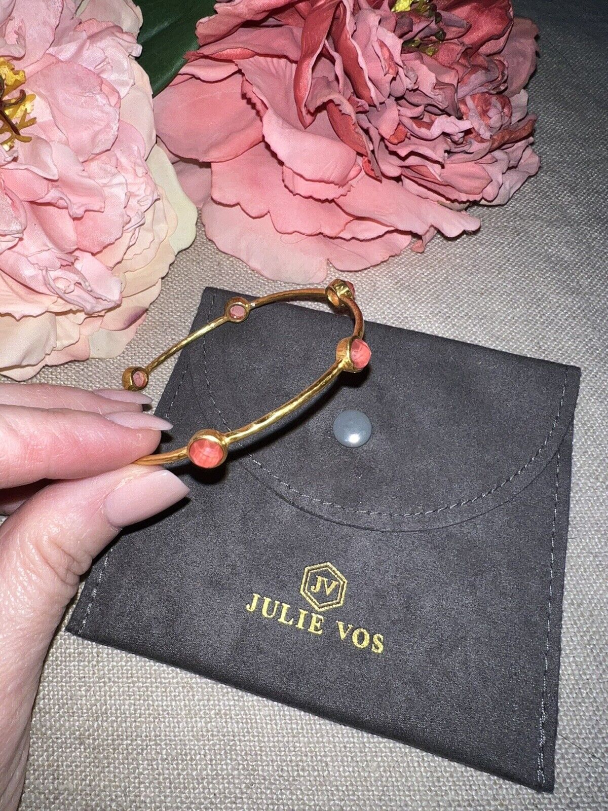 NEW Julie Vos Coral Six Station Milano Luxe Bangle Bracelet 24k Plated Sz M NWOT