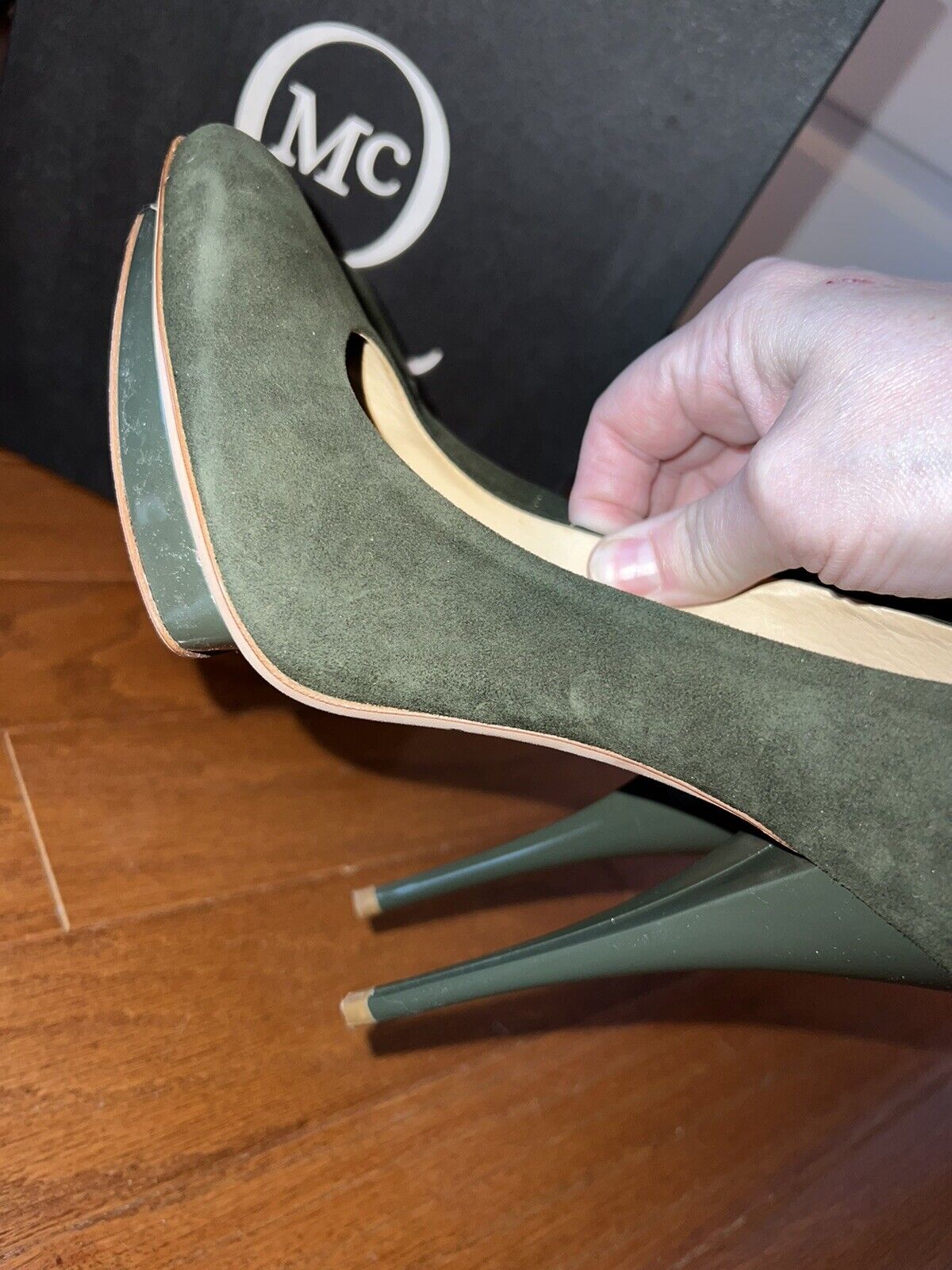 Alexander McQueen Suede Studded Heels In Military Green Sz 38 US 8 AUTHENTIC