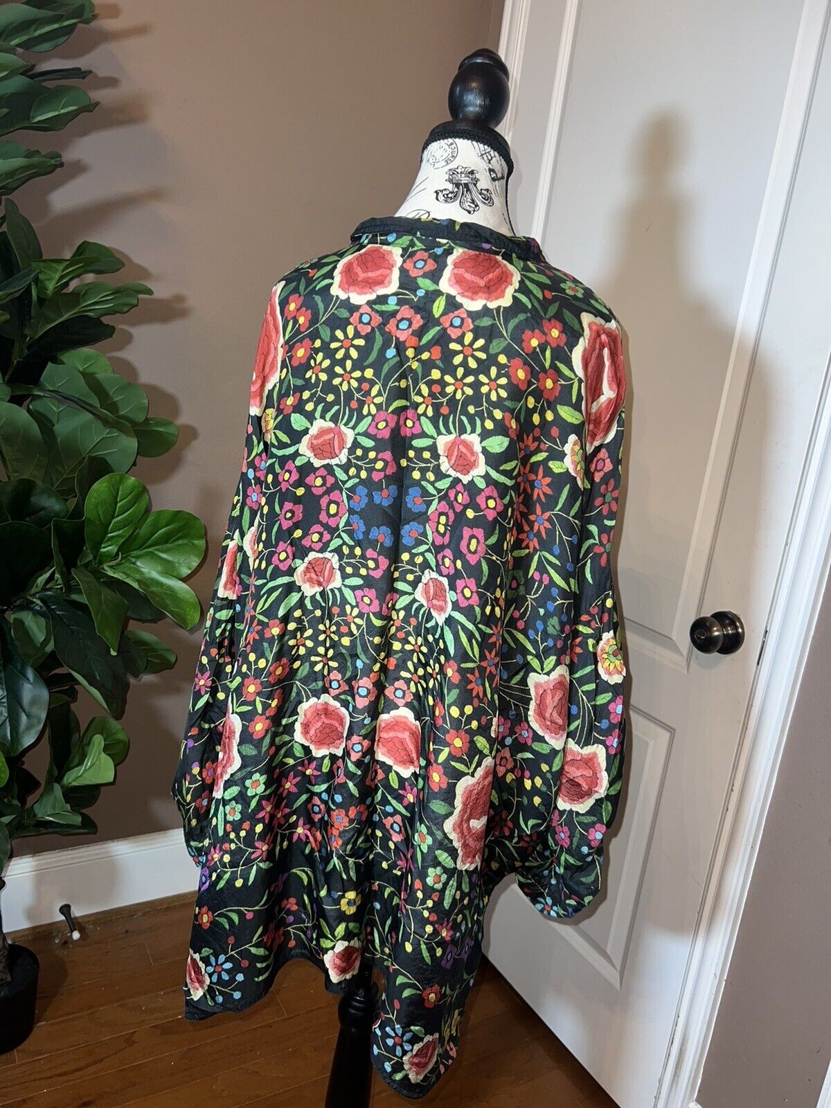 Silk Johnny Was Tunic Top 2XL 2X XXL 100% Silk Soft & Flowy Floral