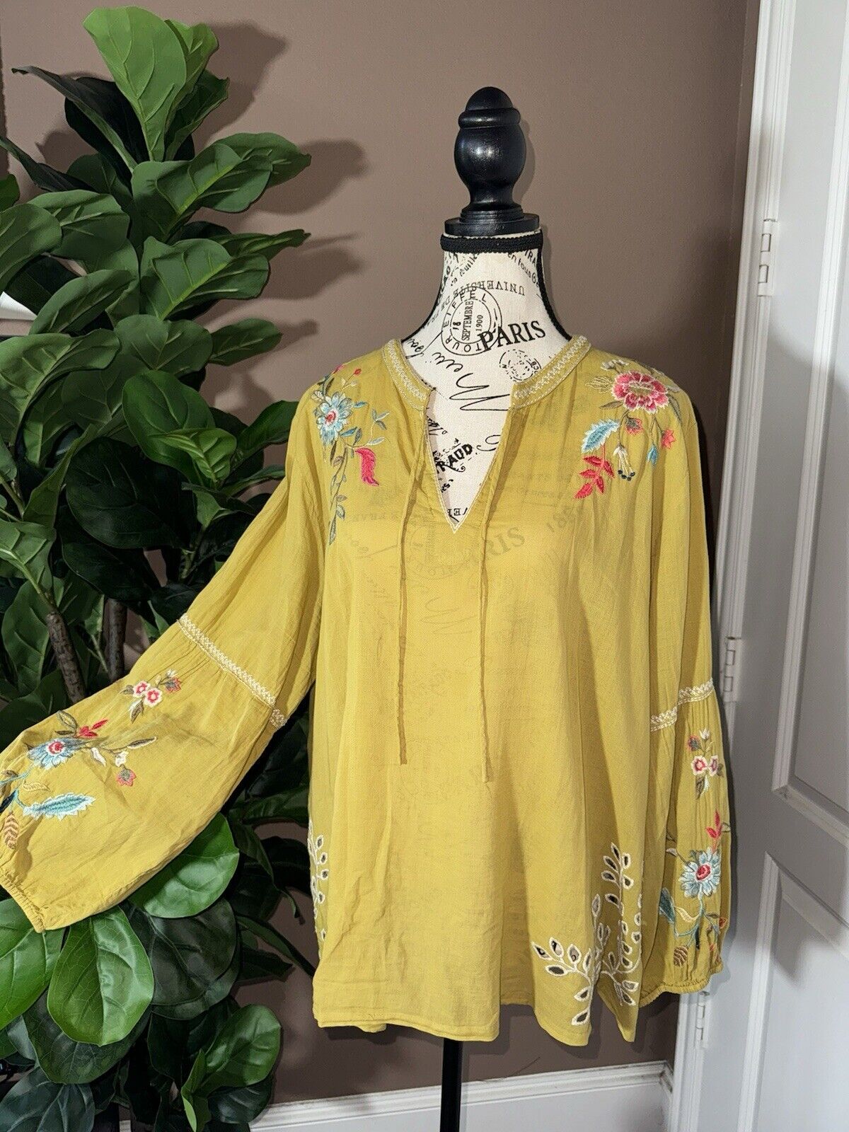 Johnny Was XL 1X 1XL Harvest Gold Tunic Peasant Top Floral Embroidered