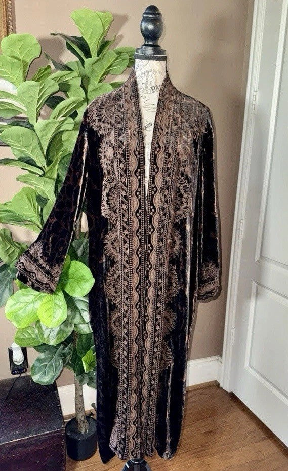 Johnny Was 2Pc Set XL Velvet Long Kimono & Romper Jumper Leopard $830 Retail Johnny Was