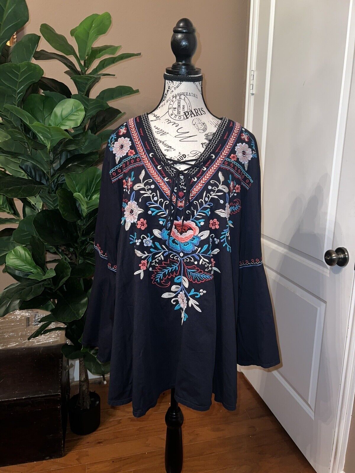 Johnny Was Sz 2Xl 2X XXL Heavily Embroidered Tunic Top Kimono Sleeves