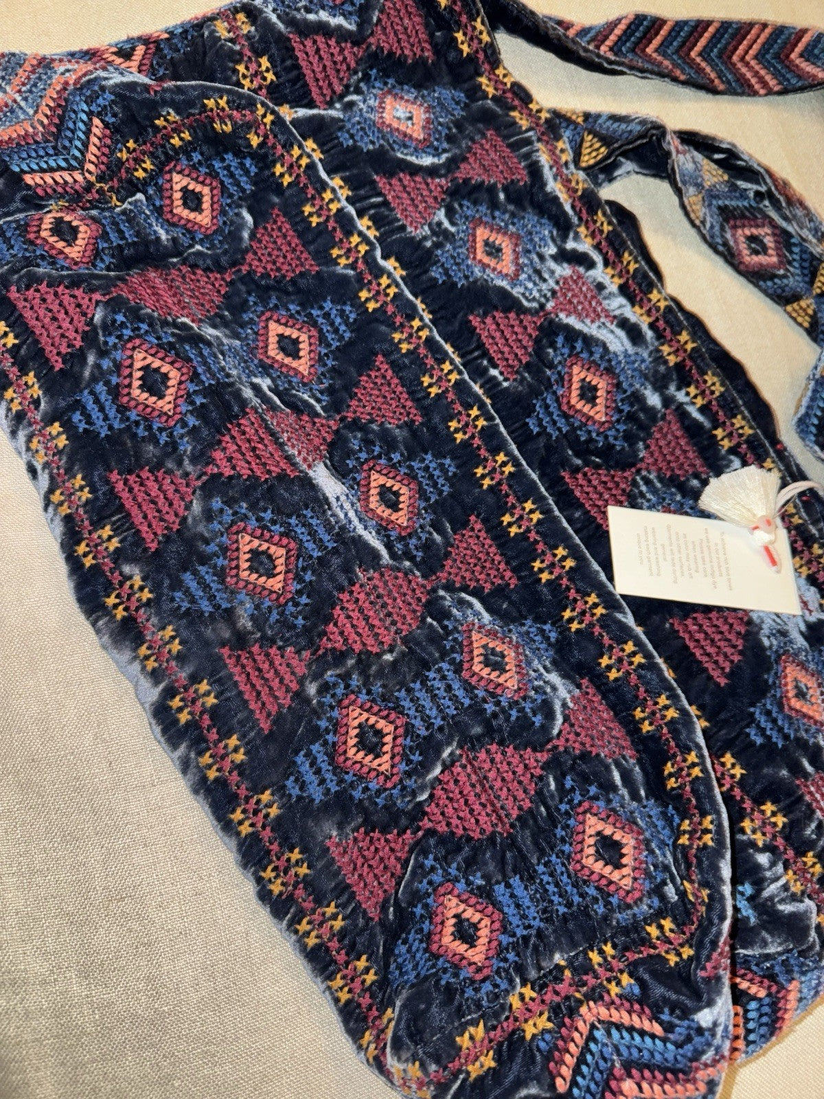 https://i.ebayimg.com/00/s/MTYwMFgxMjAw/z/18YAAeSwk-Roo~Lp/$_57.JPG