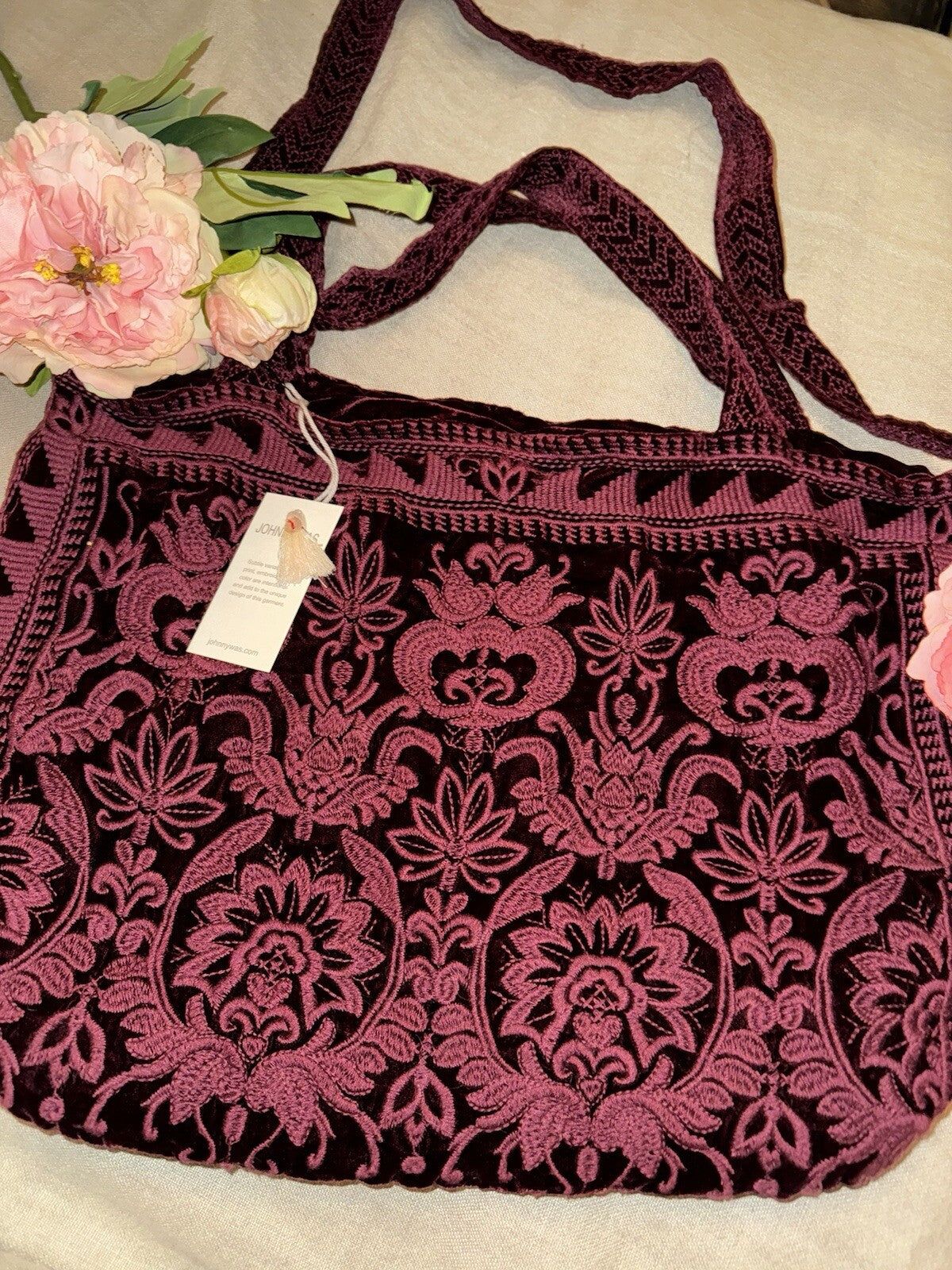 https://i.ebayimg.com/00/s/MTYwMFgxMjAw/z/eN8AAOSwJuVnZ2T8/$_57.JPG