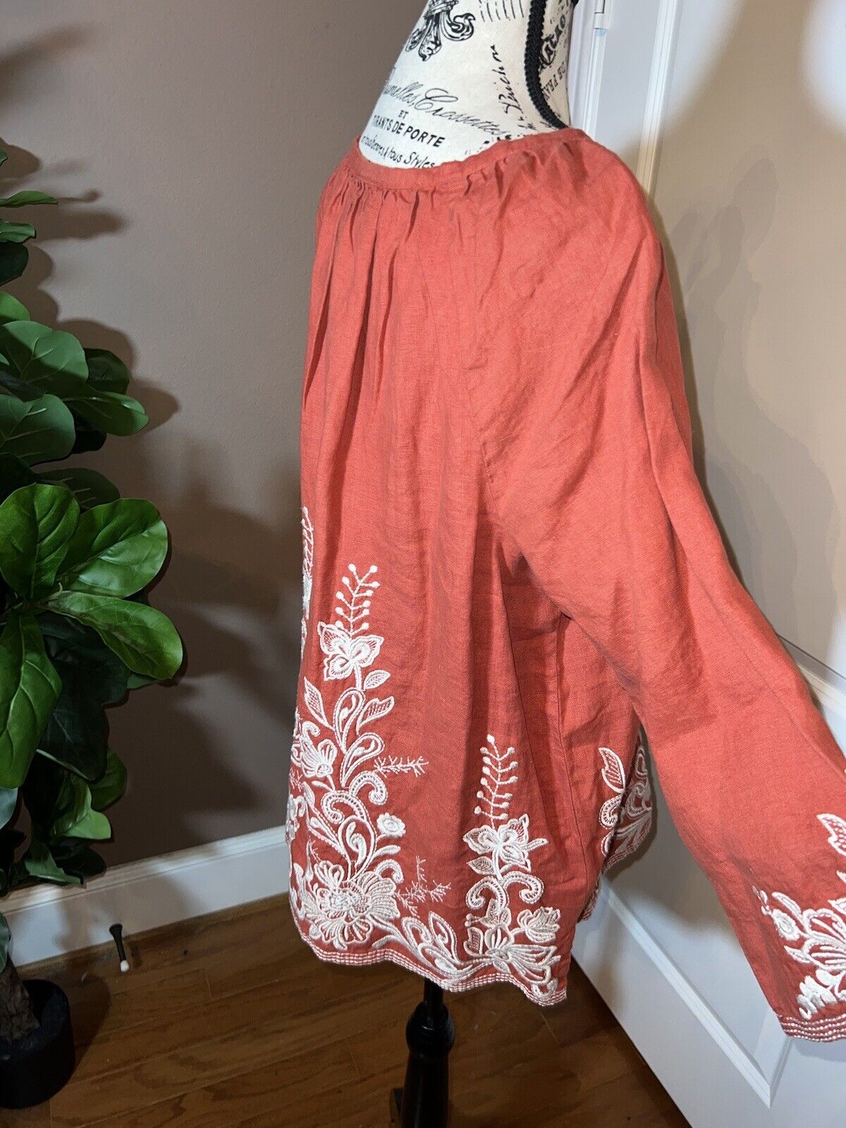 Johnny Was L Large Linen Kimono Sleeve Peasant Top Floral Embroidered