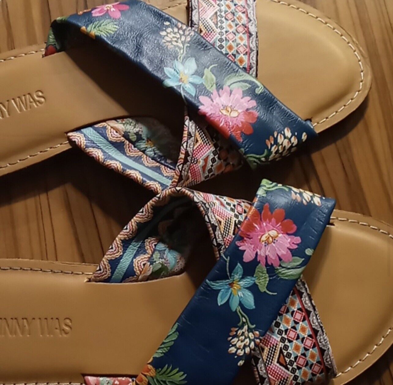 Johnny Was Colorful Leather Cross Strap Sandals Summer Worn Once Sz 7.5 Layla X