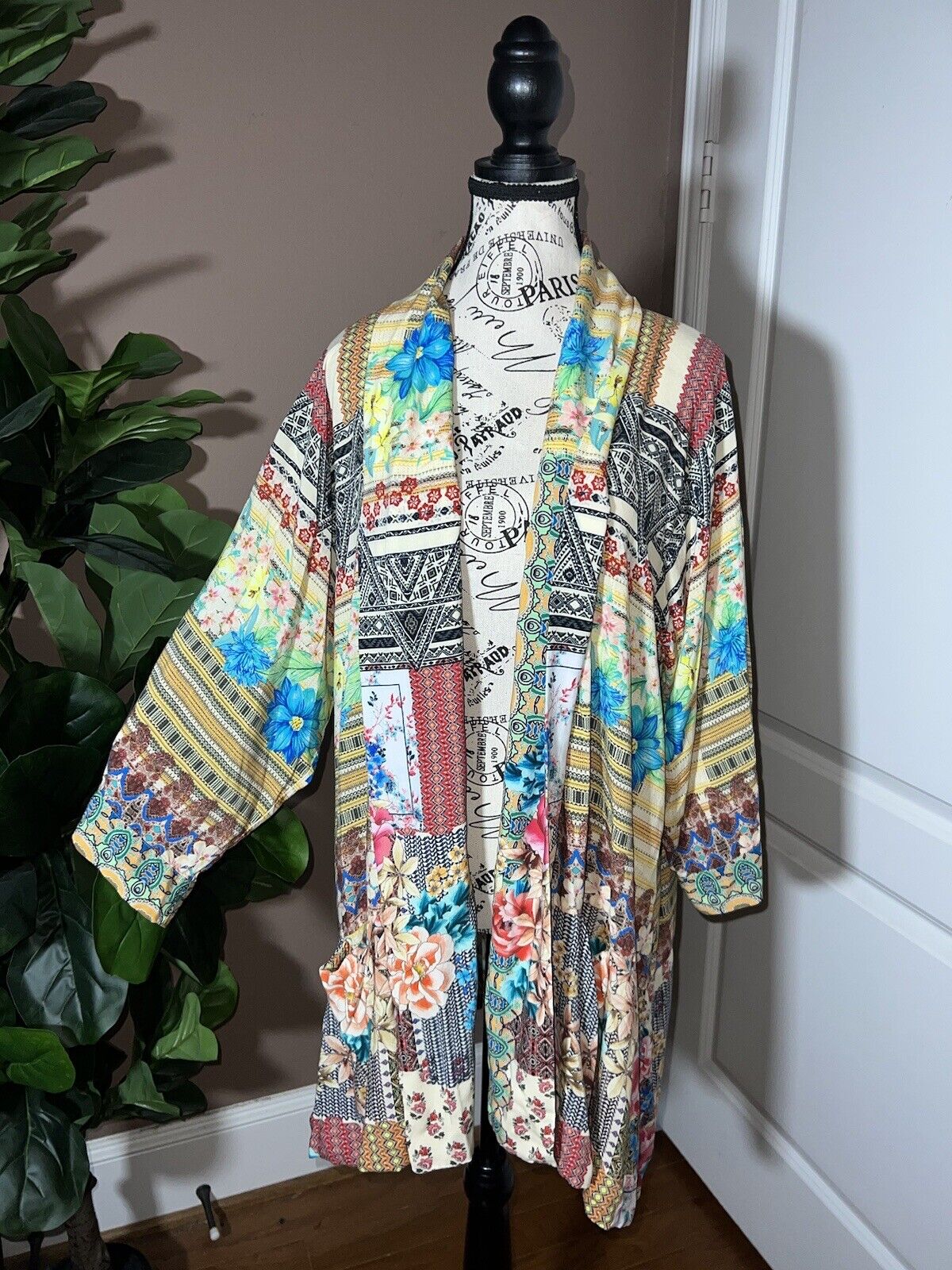 Johnny Was Patchwork Floral Kimono Sz XL 1X Soft & Flowy Wrap Jacket Top