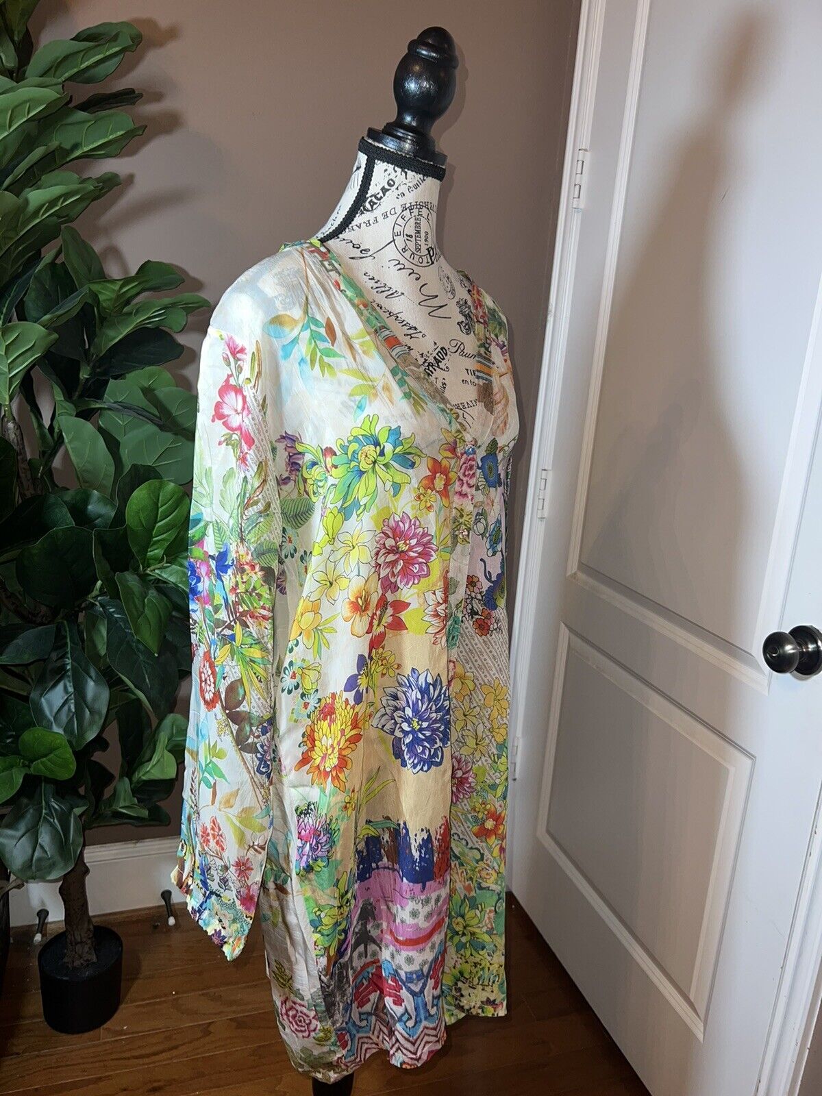 Johnny Was Silky Floral & Phoenix Long Sleeve Tunic Top Mini Dress L  Kimono