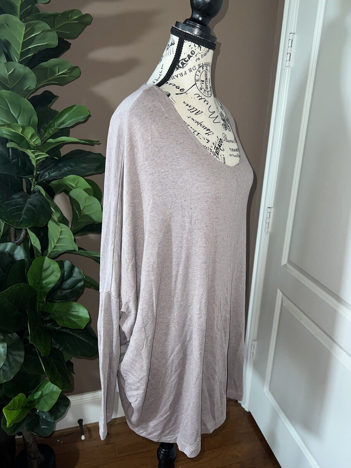 Bryn Walker Lavender Grey Dolman Sleeve Tunic Top M Medium  MSRP $178