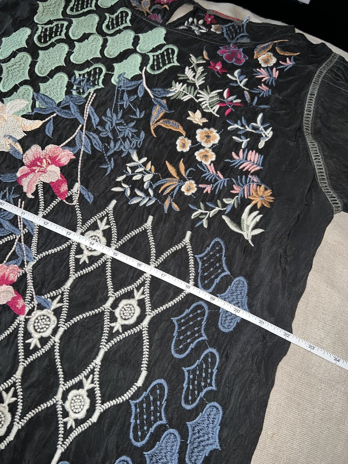 Johnny Was L Black Embroidered Blouse Tunic Top Mini Dress Kimono Sleeve Shirt Johnny Was