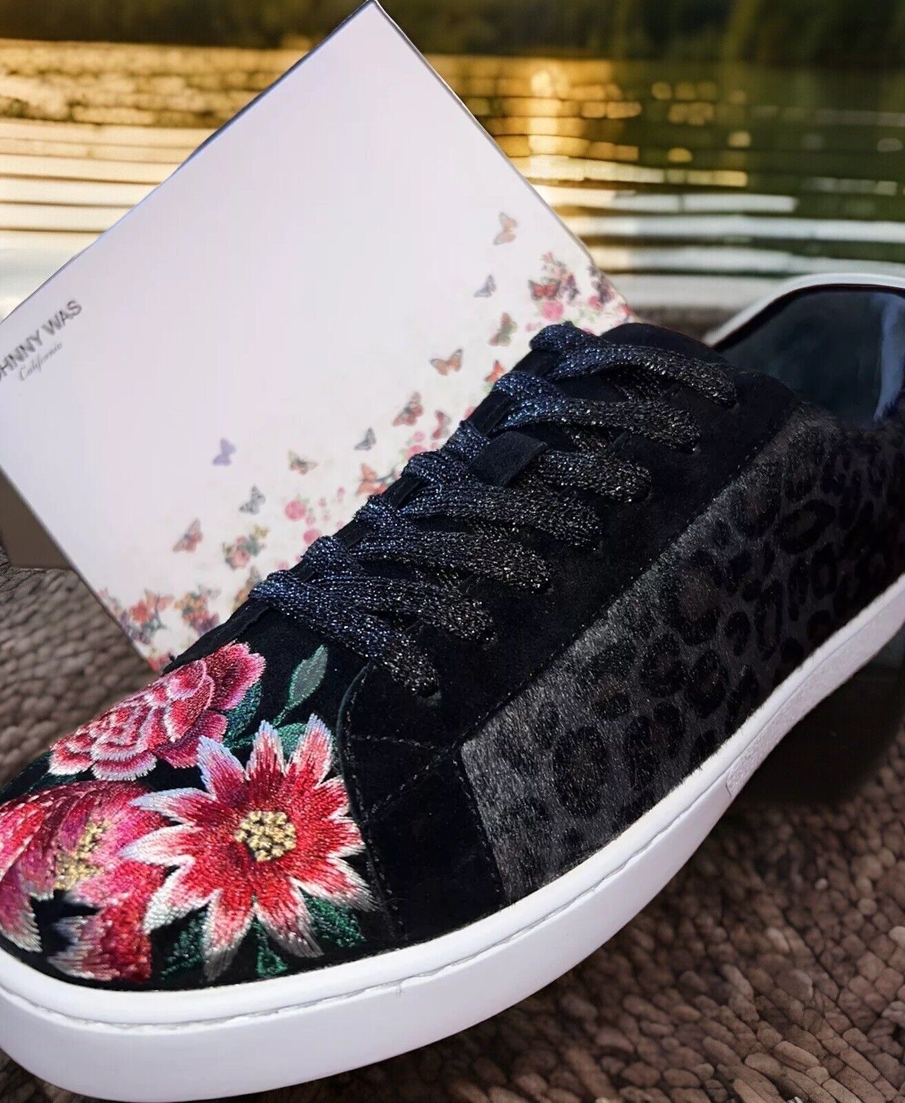 Johnny Was Black Leopard Print Floral Sneaker Sz 9.5 In Box