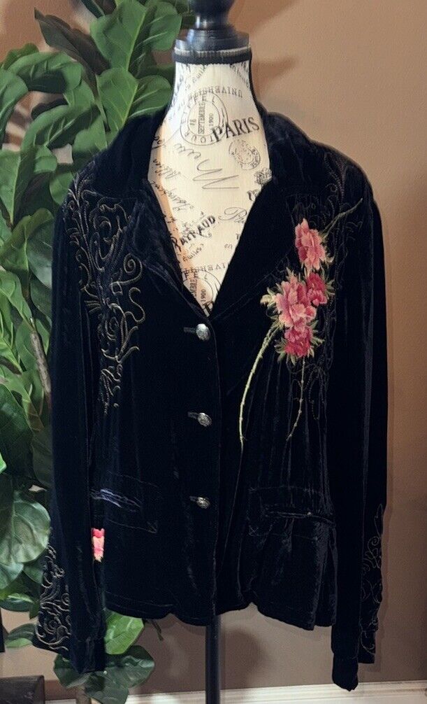 Johnny Was XL Black Velvet Jacket Coat Blazer Silk Lined Embroidered Kimono