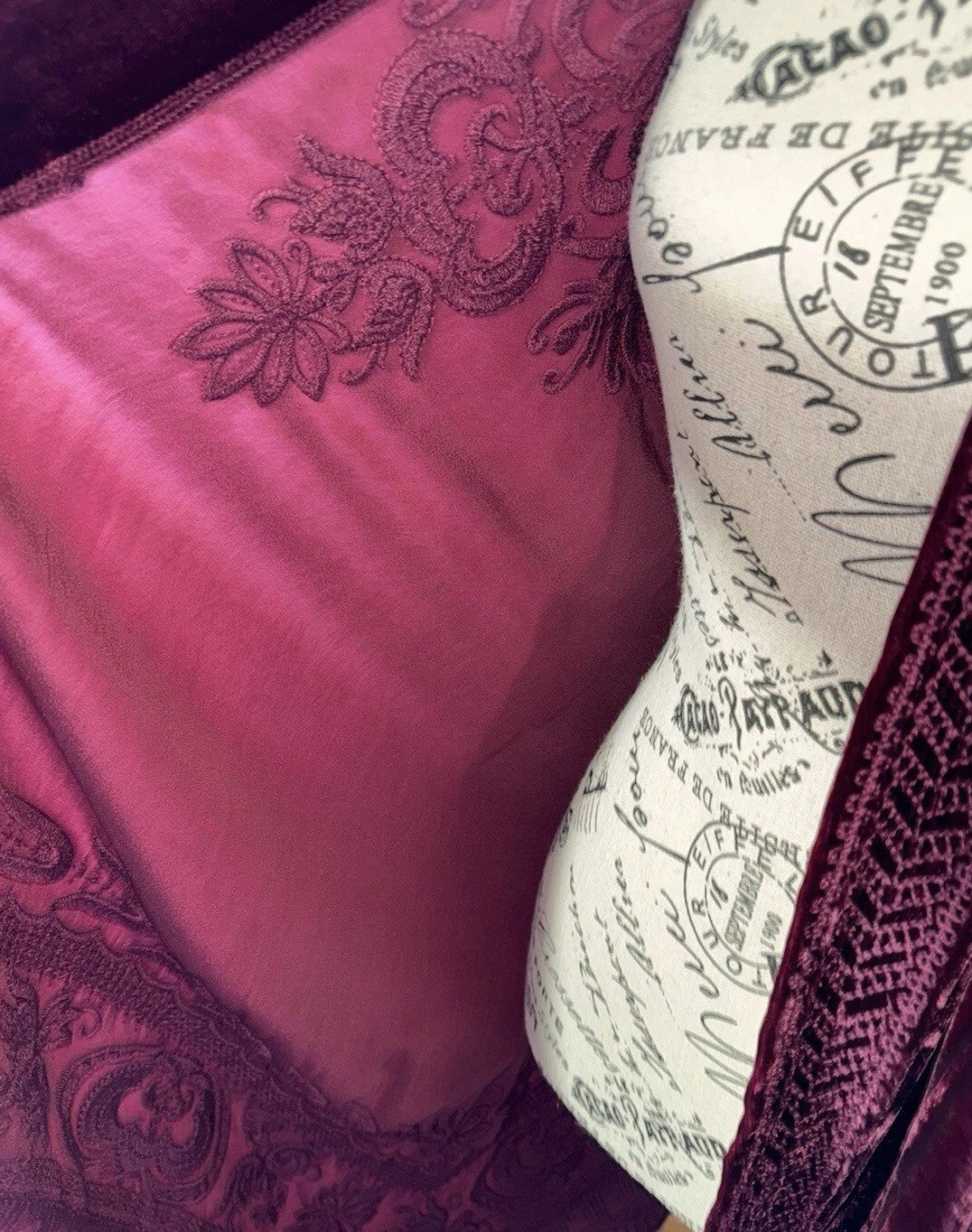 Johnny Was XL Burgundy Wine Velvet Kimono Cardigan Embroidered Top Wrap Duster Johnny Was