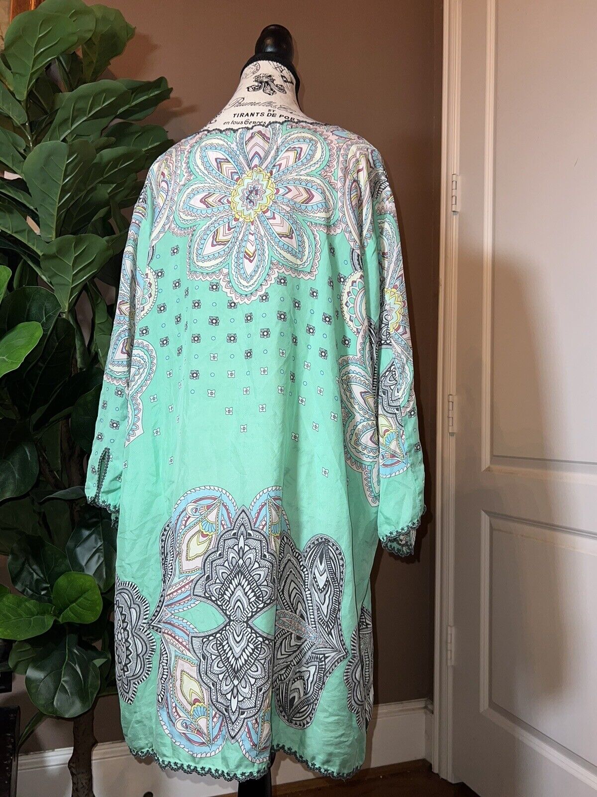 Johnny Was XXL 2X 2XL 100% Silk Long Sleeve Tunic Top Kimono Soft Green Exc Cond