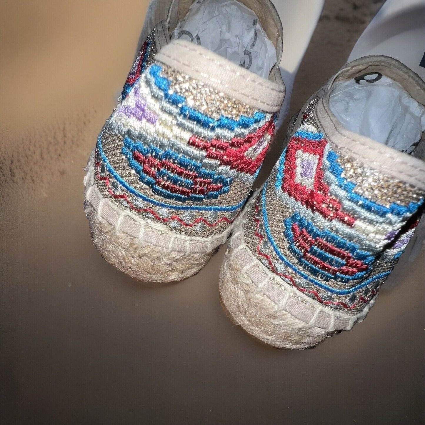 Johnny Was Sparkly Gold Embroidered Espadrilles Sz 40 US 9 Worn Once!