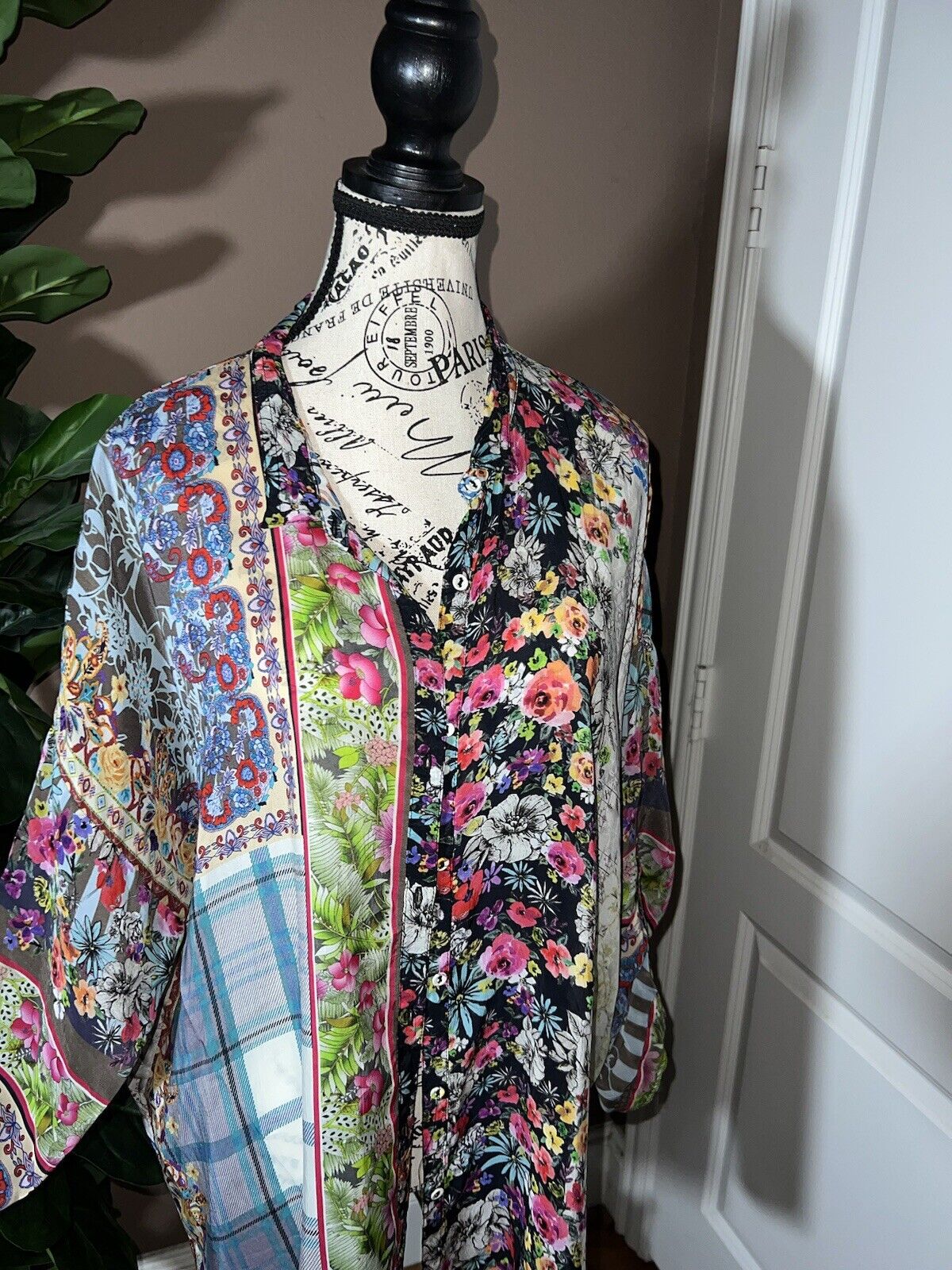 Johnny Was Silky Floral Patchwork Button Up Long Sleeve Tunic Top L  Kimono