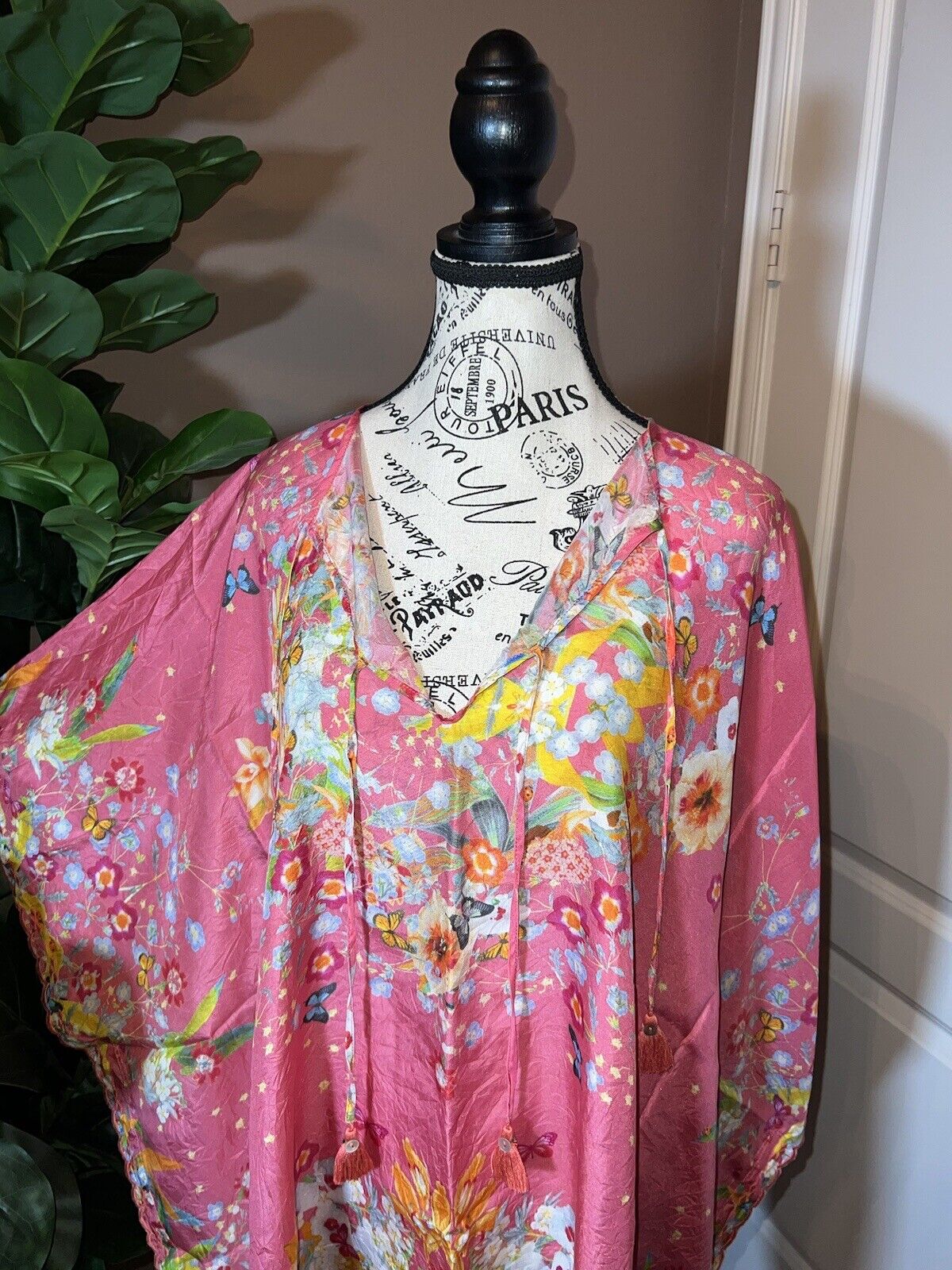 Johnny Was Pink O/S 100% Silk Kimono Wrap Top Cover Up Tassels Butterflies Flora