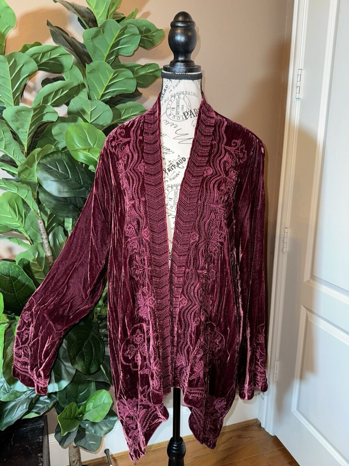 Johnny Was L Deep Wine Red Velvet Kimono Wrap Cardigan Tonal Embroidery