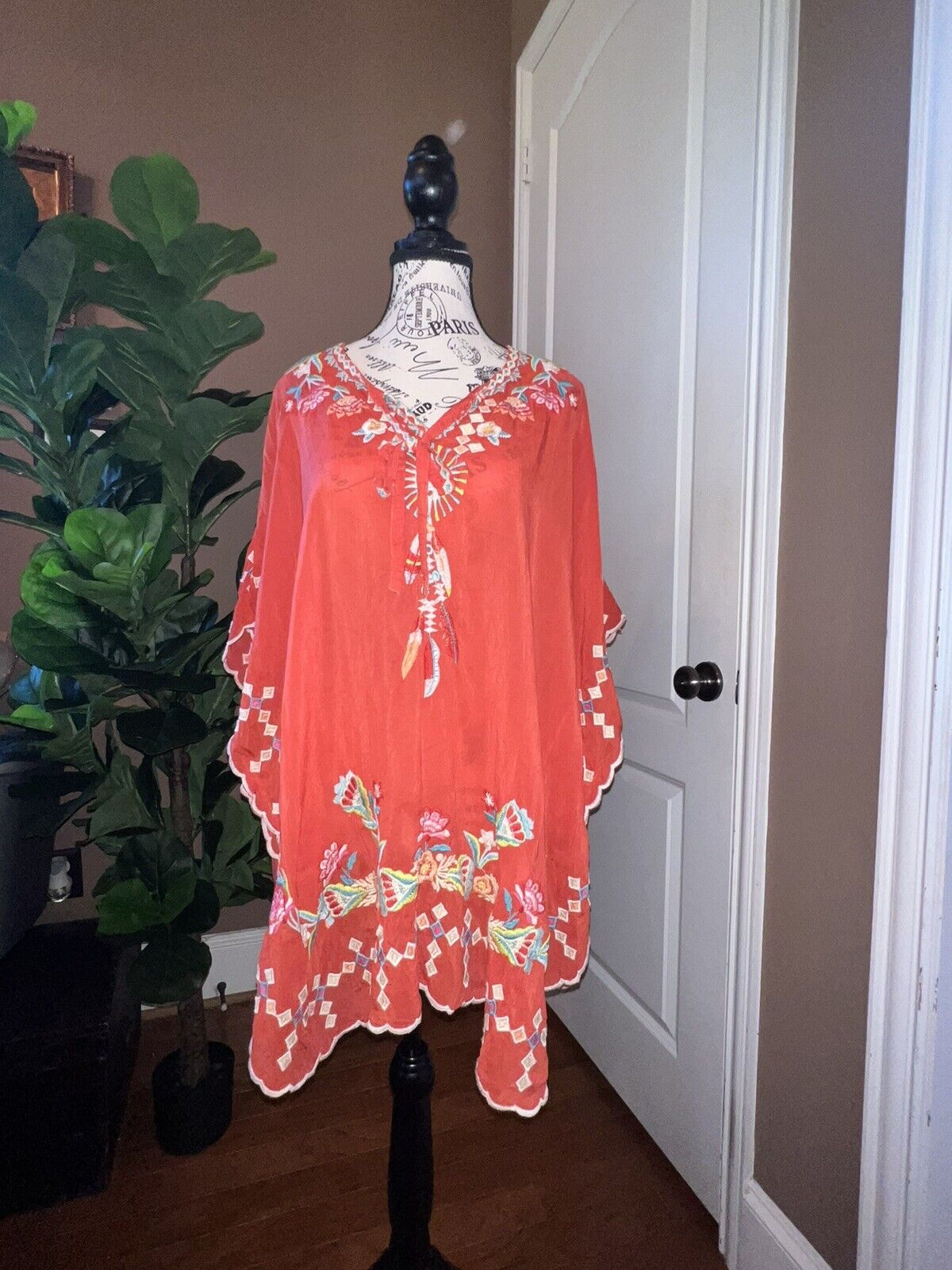 Johnny Was Red Embroidered Silky Tunic Top VERY OVERSIZED 32” PTP Poncho