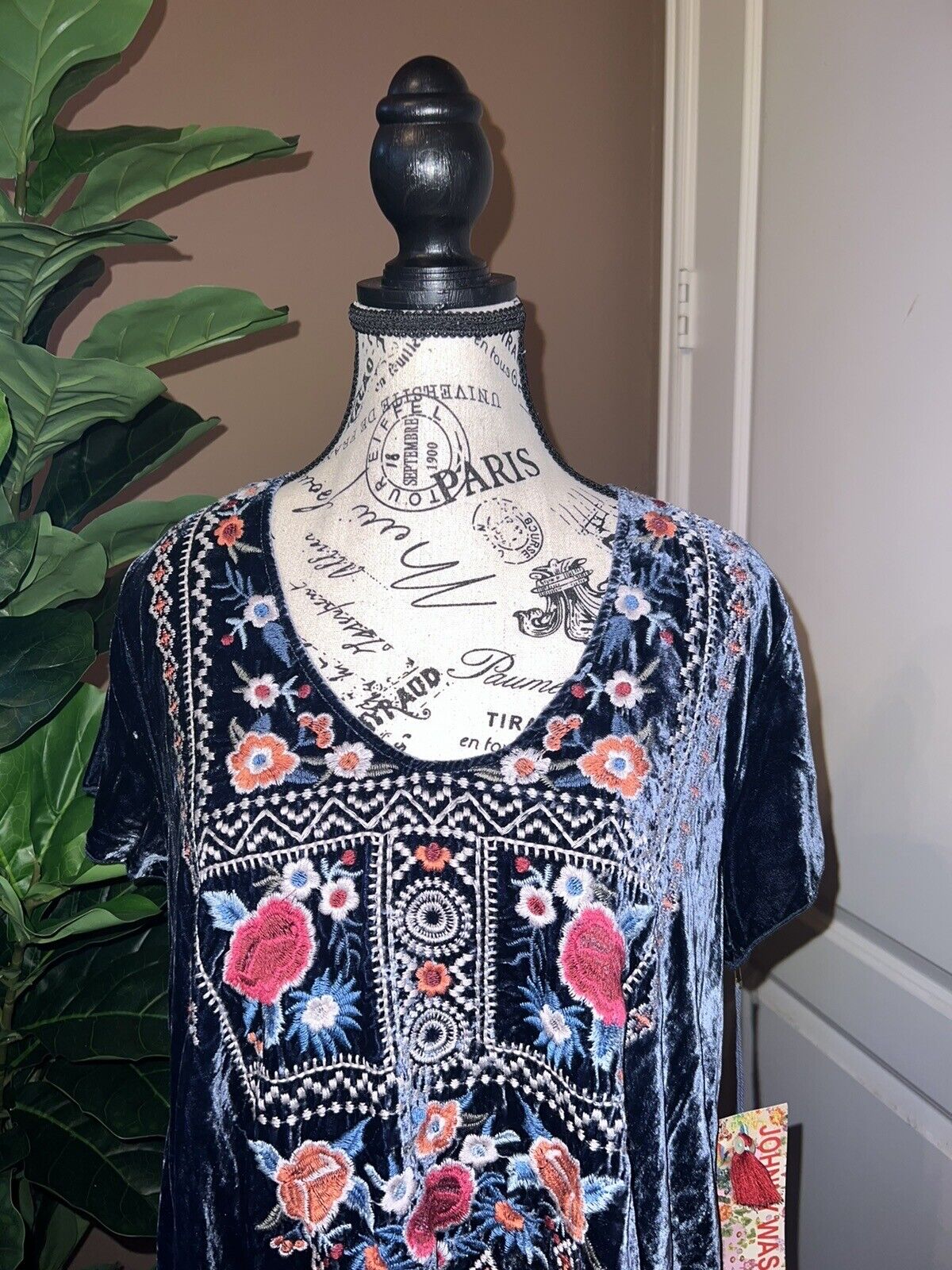 Johnny Was Midnight Blue Velvet Embroidered Tunic Top Kimono Sz M Medium