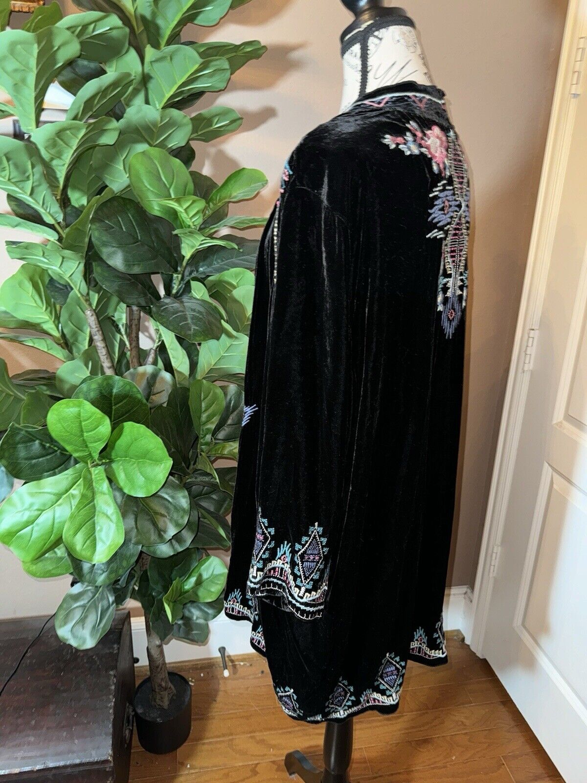 Johnny Was Black Velvet XL 1X Aztec Kimono Wrap Duster Jacket Coat Cardigan