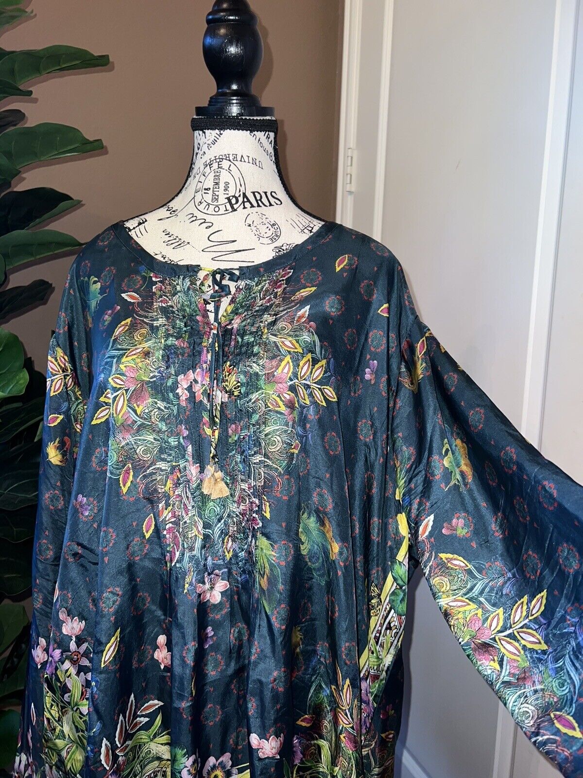 Silk Johnny Was Tunic Top 1X 1XL 100% Silk Soft Flowy Butterflies Flora