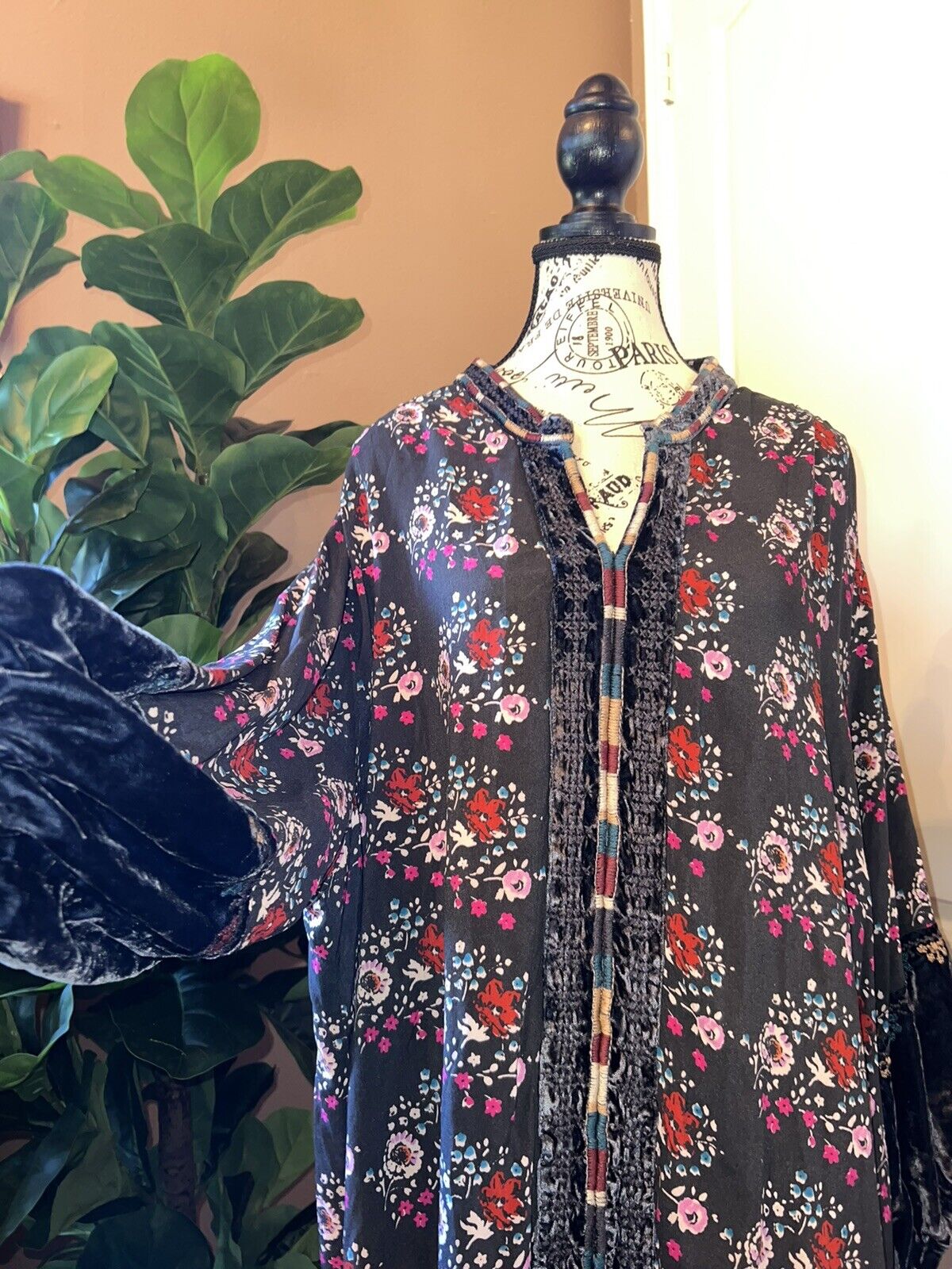 Johnny Was 2x 2xl Velvet Trimmed Tunic Top W/ Embroidery Kimono Sleeves