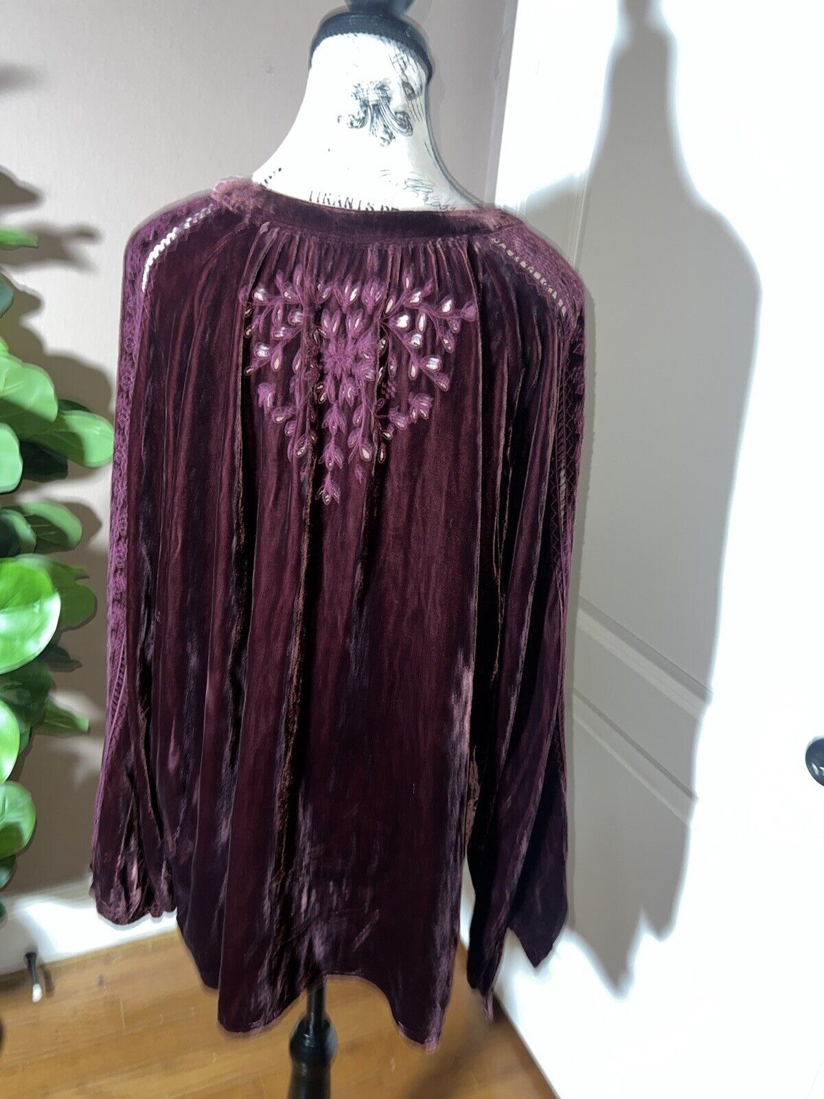 Johnny Was Burgandy Wine Velvet & Embroidered Tunic Top Kimono XL 1X 1XL