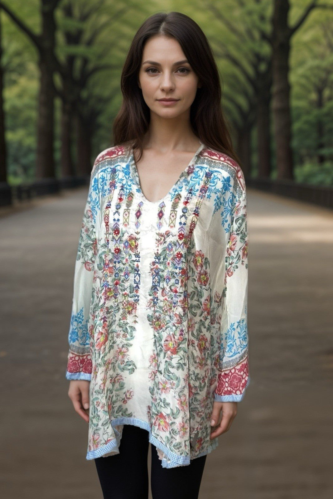 Johnny Was Sz XL Silky Soft White Tunic Top Embroidered Floral Johnny Was