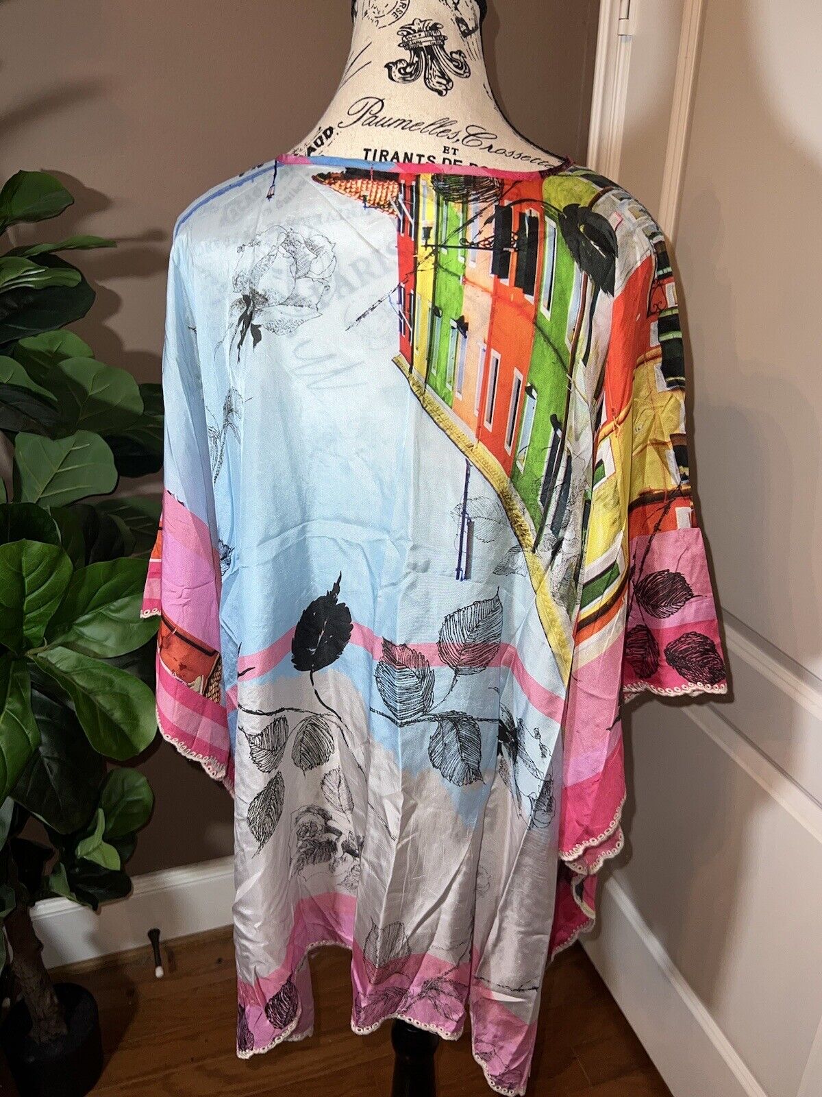 Johnny Was O/S Angelica 100% Silk Lagen One Size Tunic Blouse Poncho Cover Up