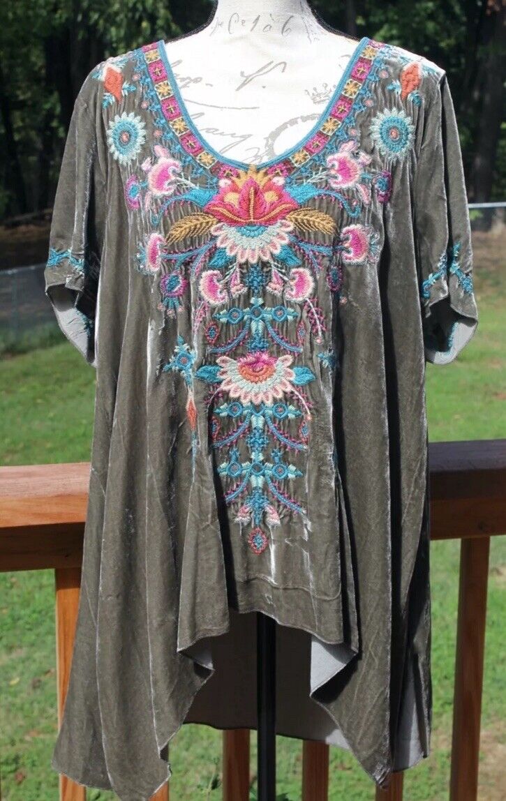 Johnny Was Grey Velvet Heavily Embroidered Tunic Top Mini Dress 1X 1XL