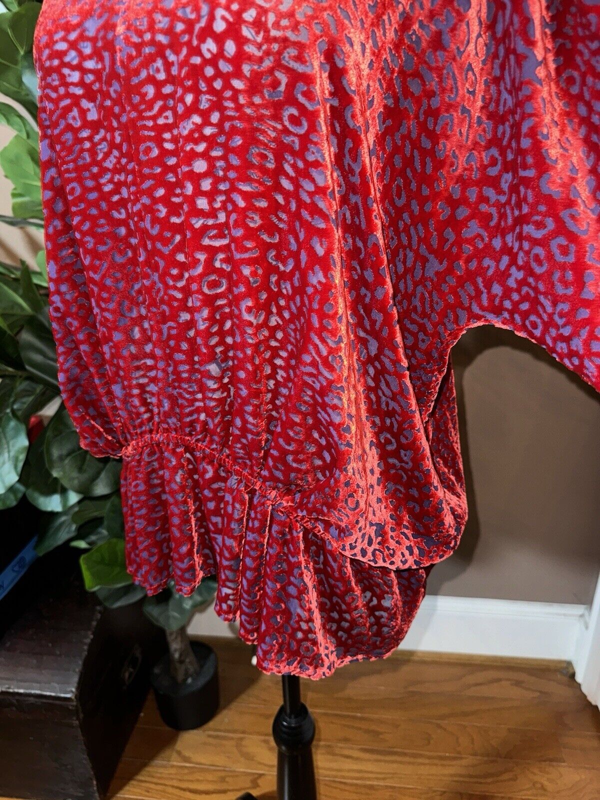 Johnny Was XL 1X Burnout Velvet Red & Blue Gathered Animal Print Blouse Top