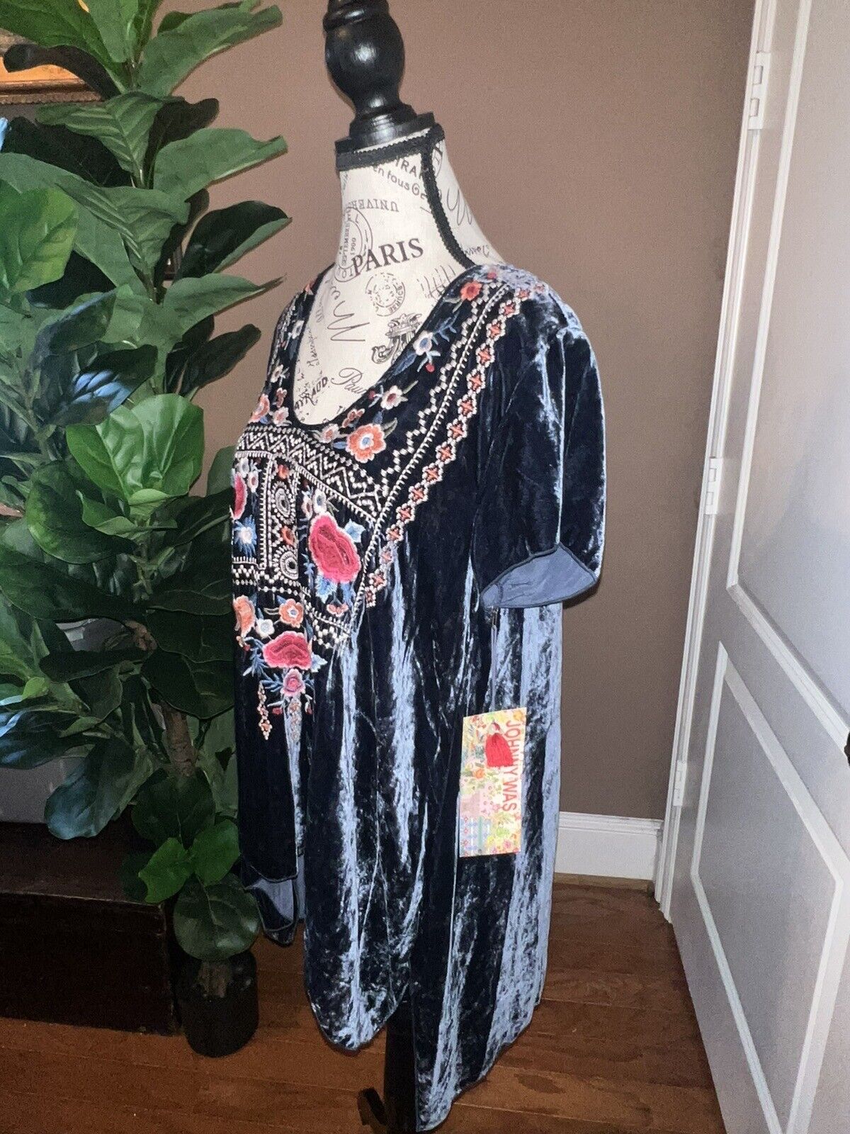 Johnny Was Midnight Blue Velvet Embroidered Tunic Top Kimono Sz M Medium