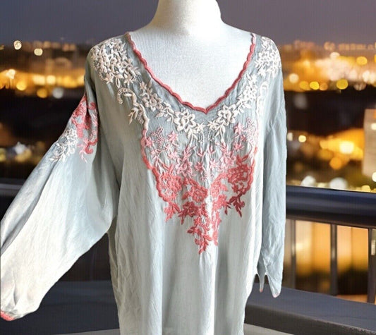 Johnny Was 3X Blouse Soft Grey Top Long Sleeve Shirt Embroidered Tunic Boho