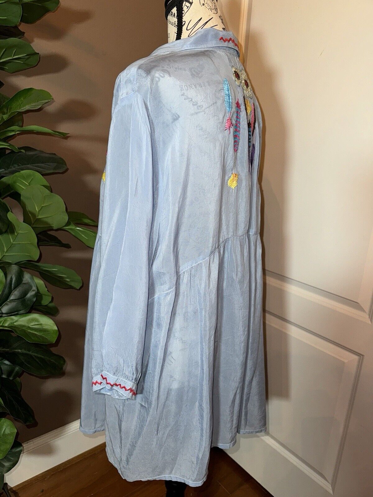 Johnny Was XL Soft Blue Babydoll Mini Dress Peplum Tunic Top Embroidered