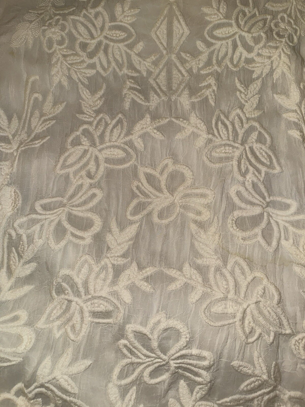 7963227