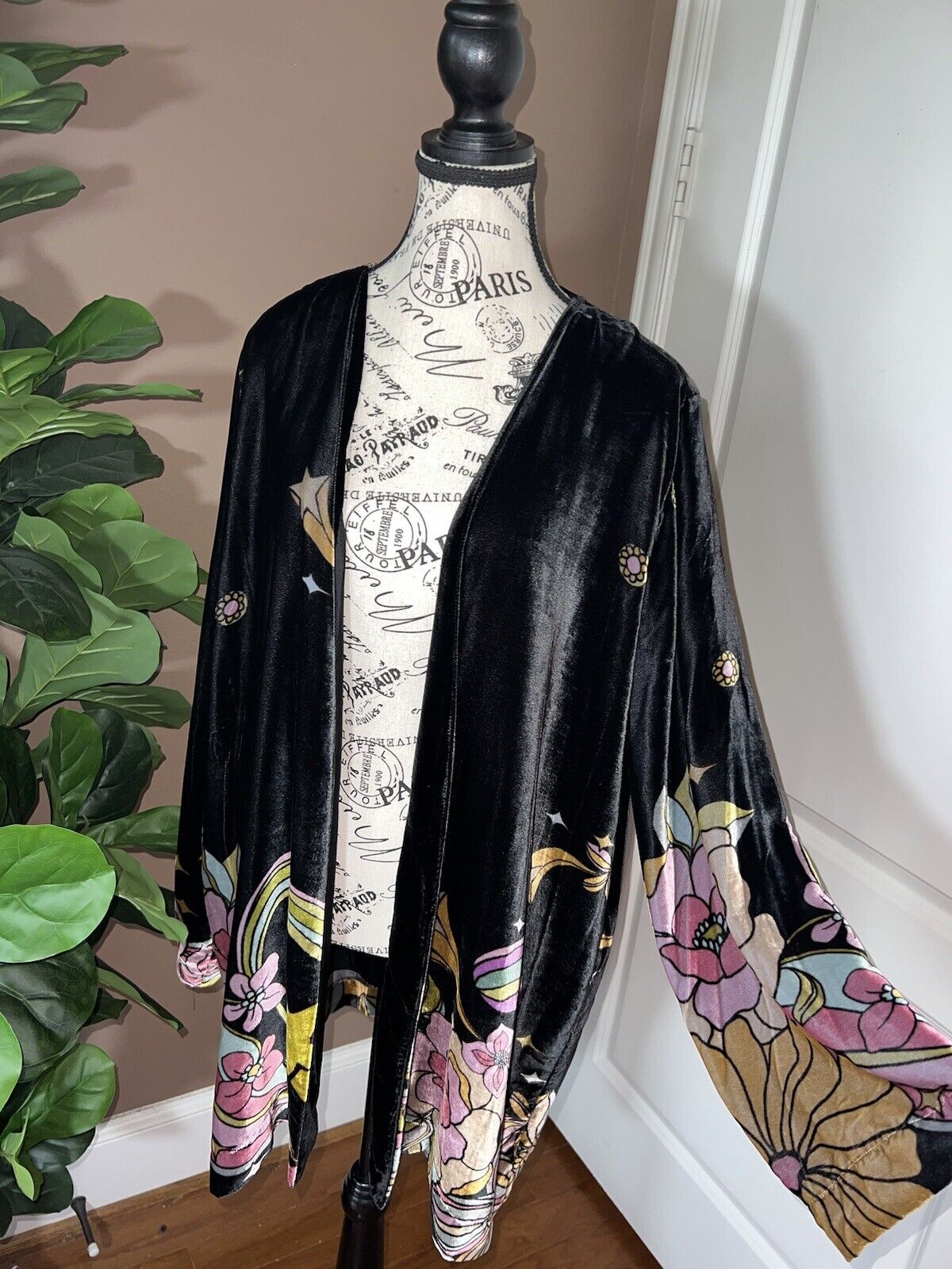 Johnny Was XL Velvet Kimono Celestial Wrap Jacket Black Silk Lined  Star