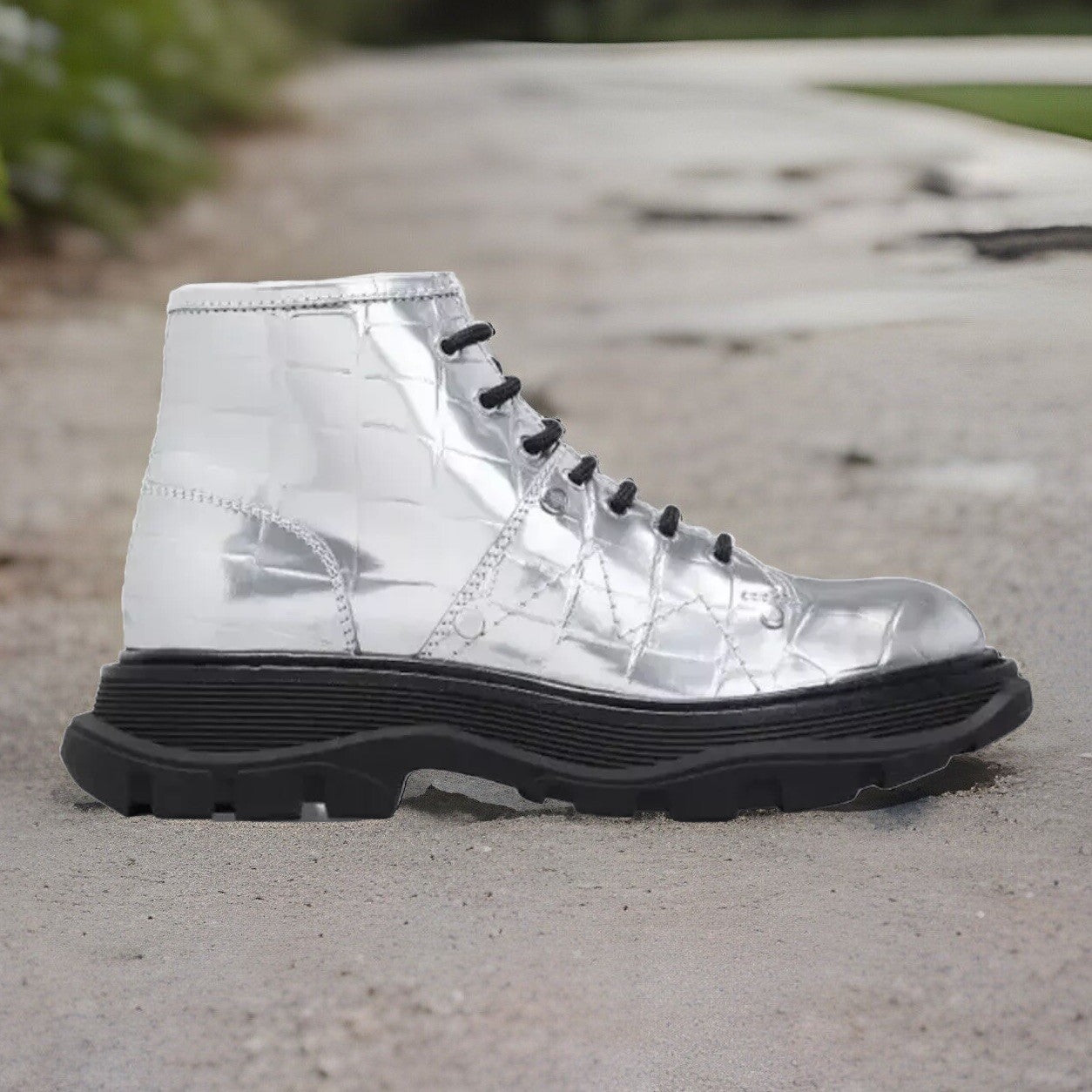 Alexander McQueen Patent Animal Print Combat Boots Silver 39.5 $1050 Retail Alexander McQueen