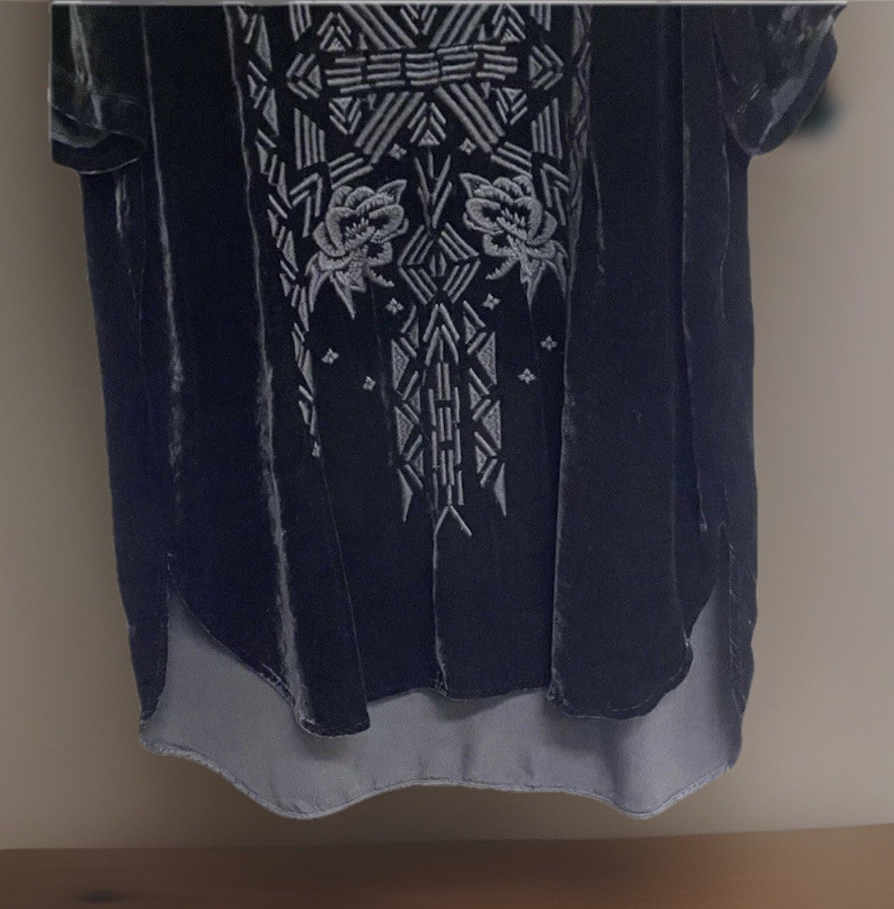 https://i.ebayimg.com/00/s/MTI3NVgxMjU0/z/uP8AAeSwCEdp05q5/$_57.JPG
