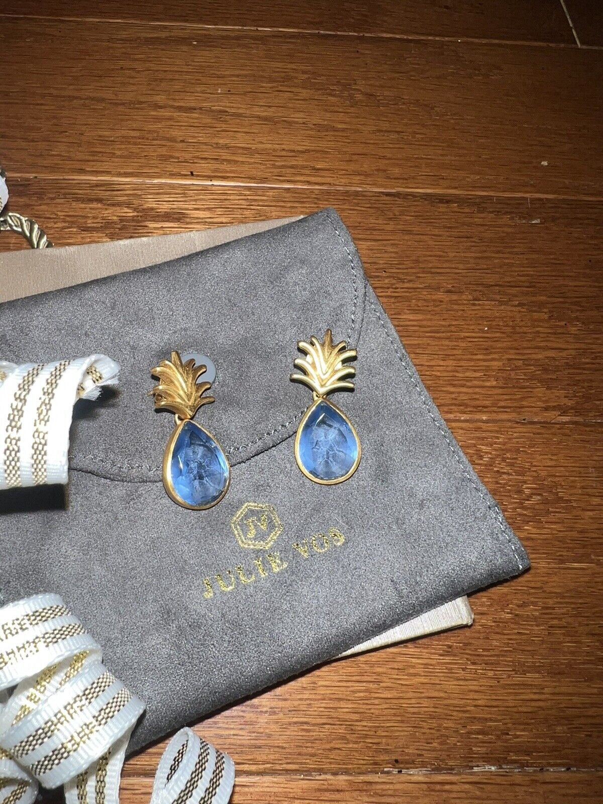 NEW Julie Vos Gorgeous Blue & 24k Gold Plate Pineapple Earrings FUN