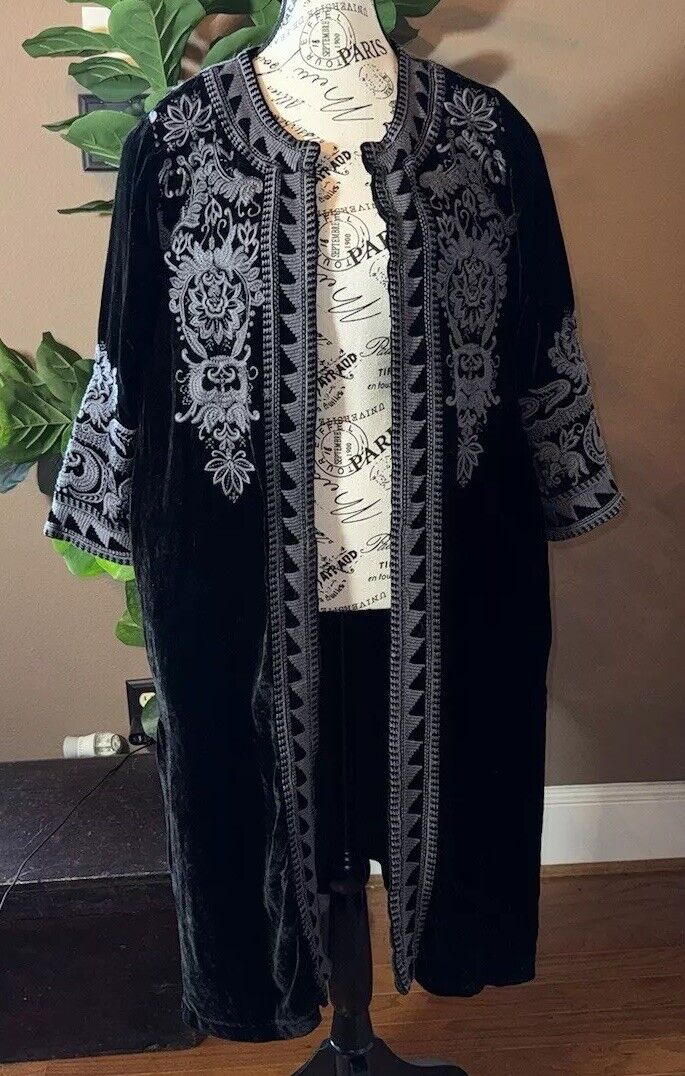 Johnny Was M Long Black Velvet Kimono Wrap Jacket Duster Embroidery Oversize