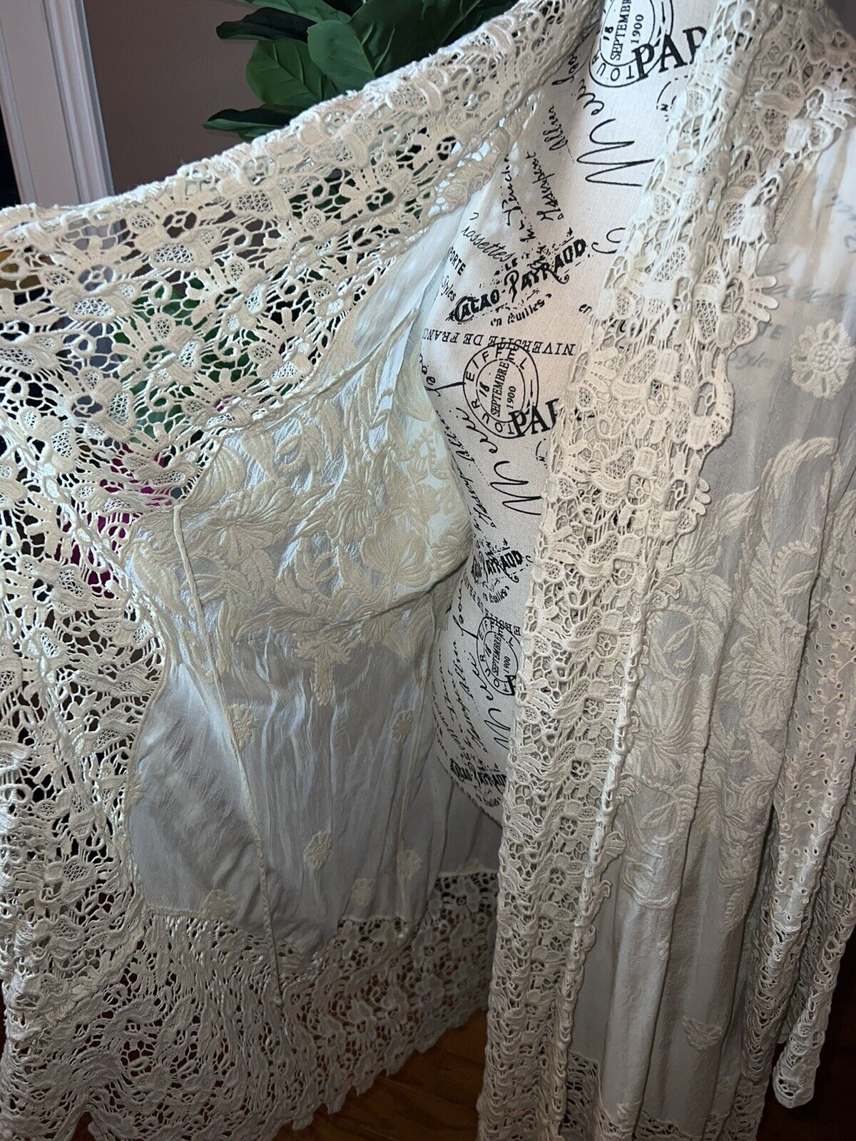 Johnny Was Ivory Silky Embroidery & Lace Kimono Beach Wedding Wrap XL OVERSIZED