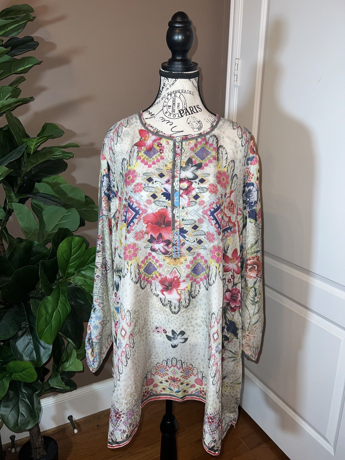 Johnny Was 2X Tunic Top Blouse 100% Silk Soft & Flowy Shirt  Long Sleeve BOHO Johnny Was