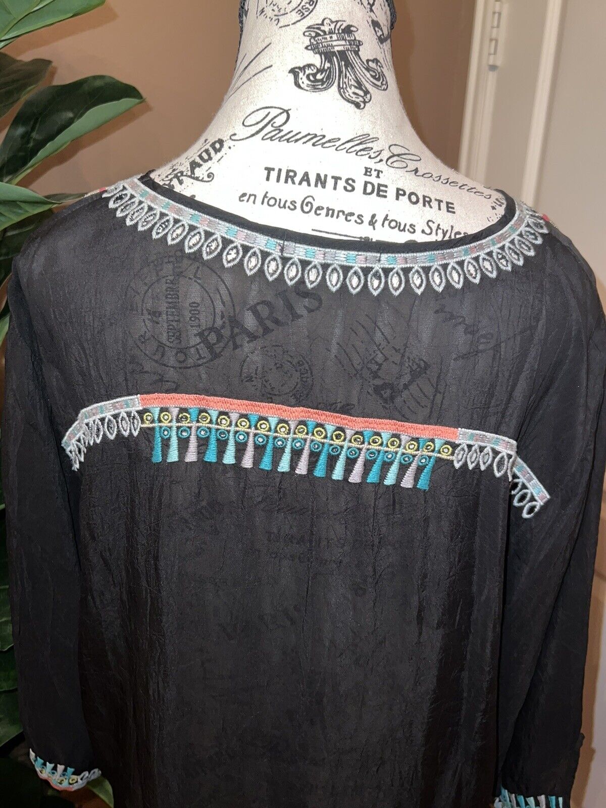 Johnny Was Silky Tunic Top Embroidered Black Sz XL  Kimono Look Blouse