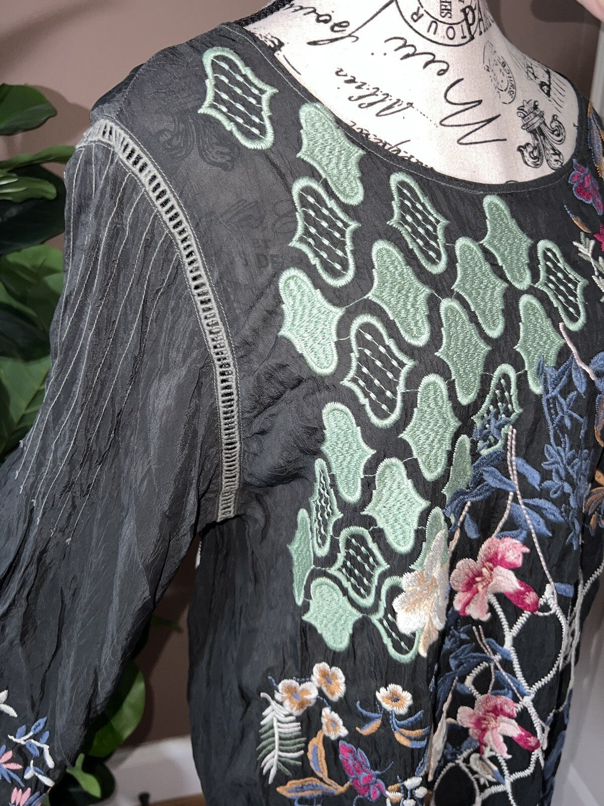 Johnny Was L Black Embroidered Blouse Tunic Top Mini Dress Kimono Sleeve Shirt Johnny Was