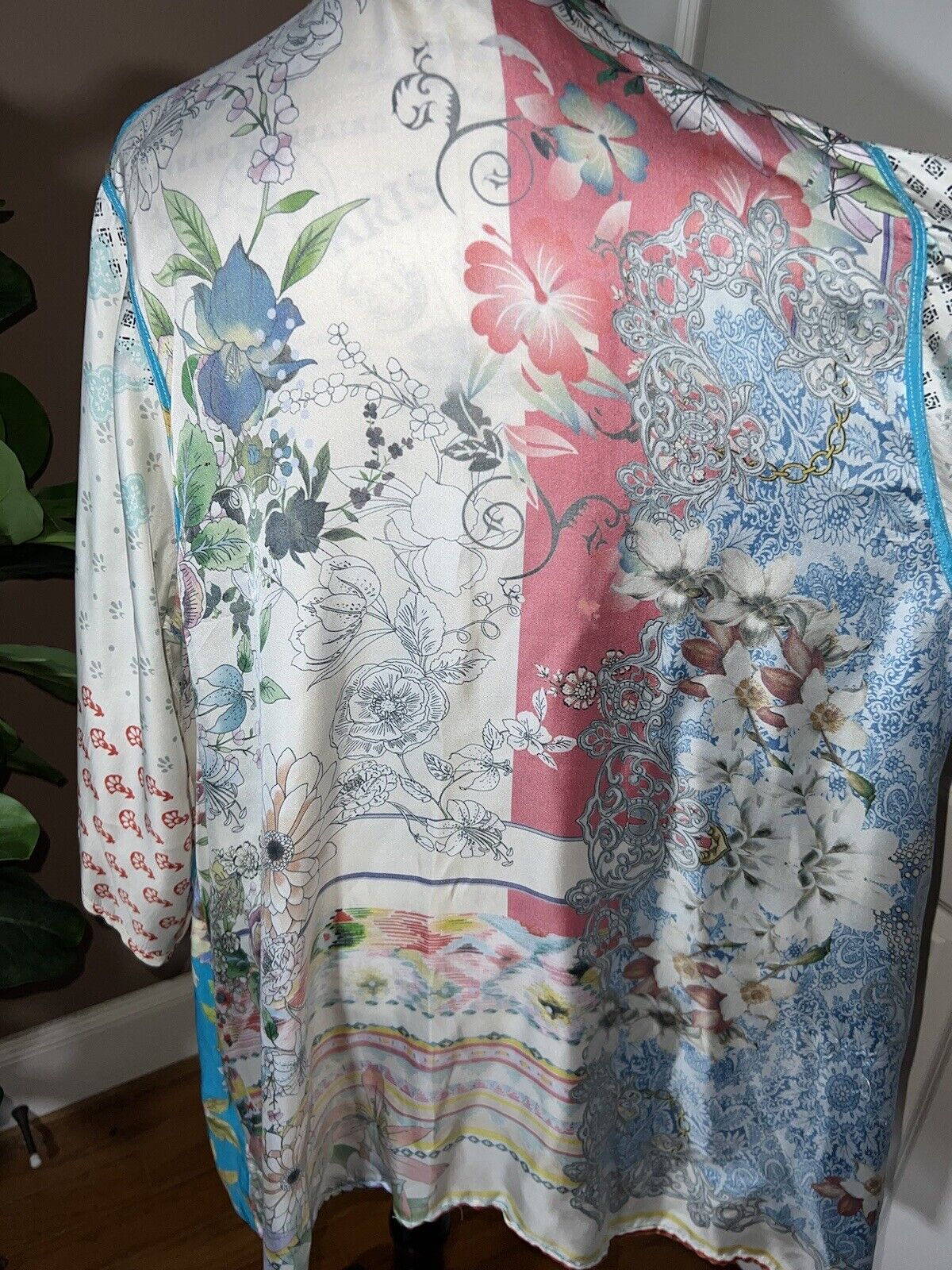 Johnny Was 100% Silk Kimono Sz L Large Gorgeous Embroidered Trim