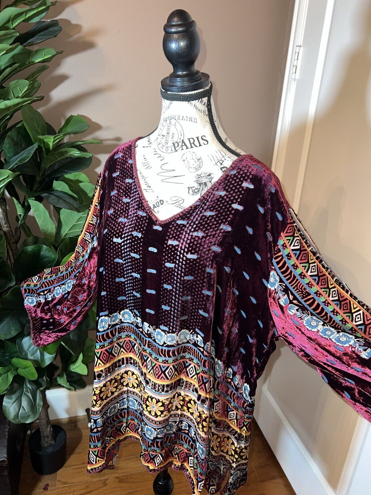 Johnny Was Burnout Silk & Wine Velvet Pattern Tunic Top XL Extra Large