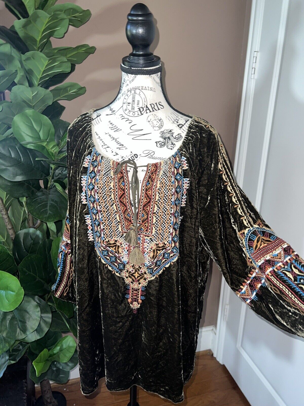 Johnny Was Olive Brown Velvet Heavily Embroidered Tunic Top XL Peasant