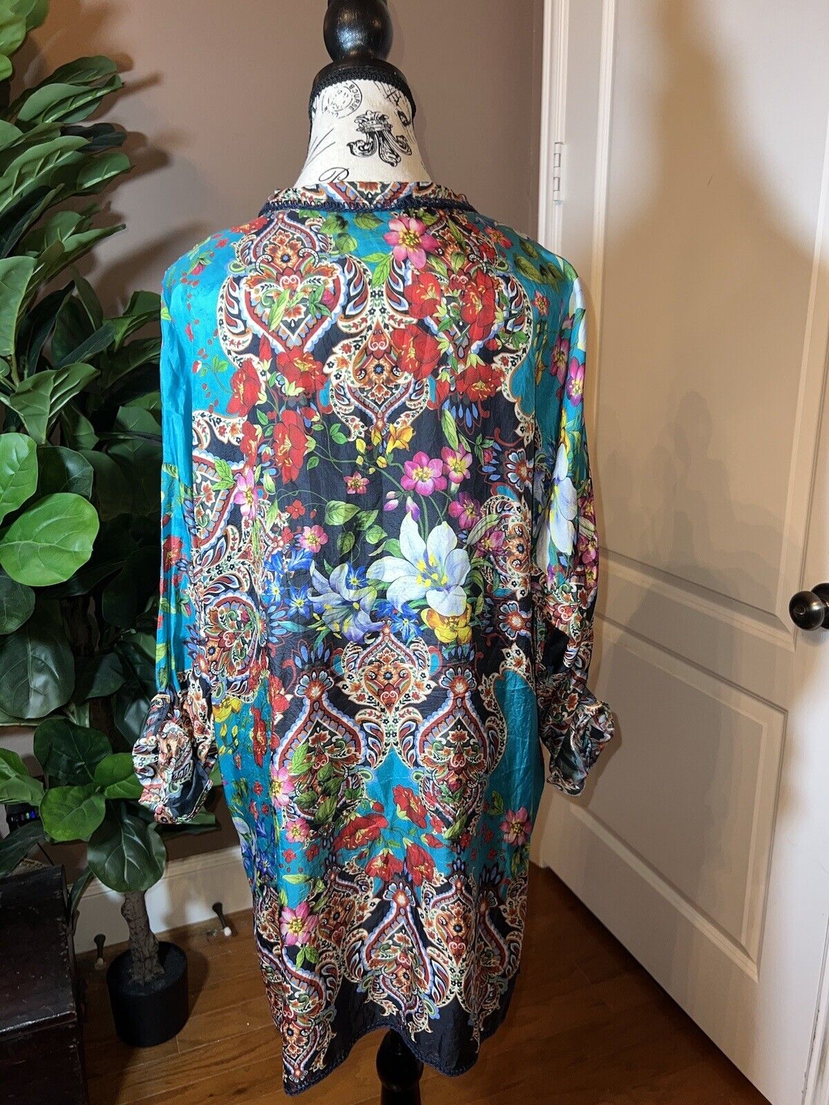 100% Silk Johnny Was Tunic Top XL 1X 1XL Kimono Feel Colorful Spring